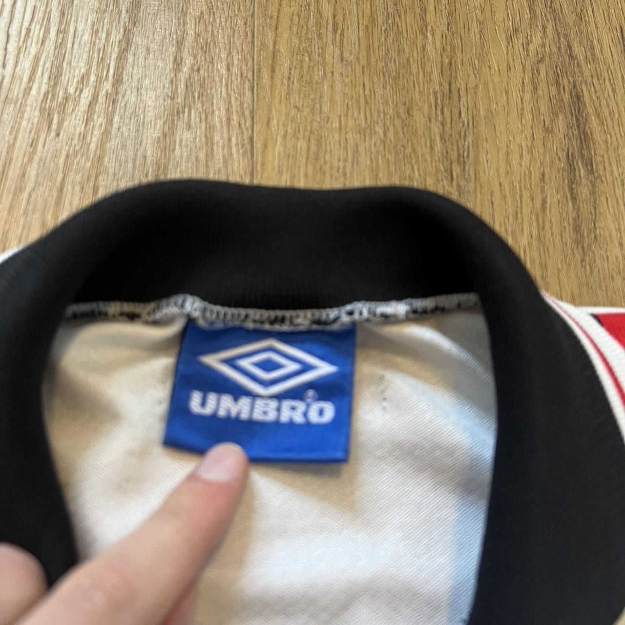 Umbro Nottingham Forest 1998-1999 Umbro white and red away shirt Size US XS / EU 42 / 0 - 4 Thumbnail