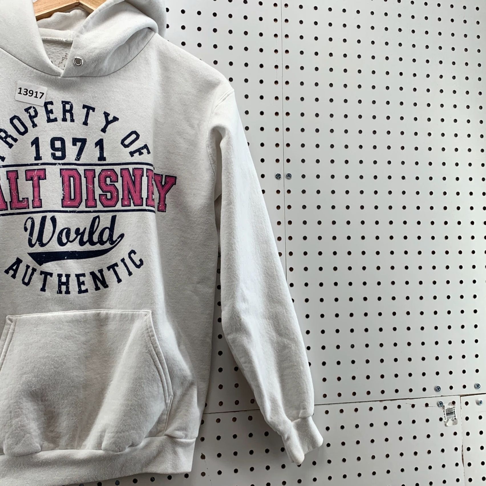 Disney VINTAGE Disney Property Of Women's White Hooded Sweater Long Sleeve Size Small Size S / US 4 / IT 40 - 5 Thumbnail