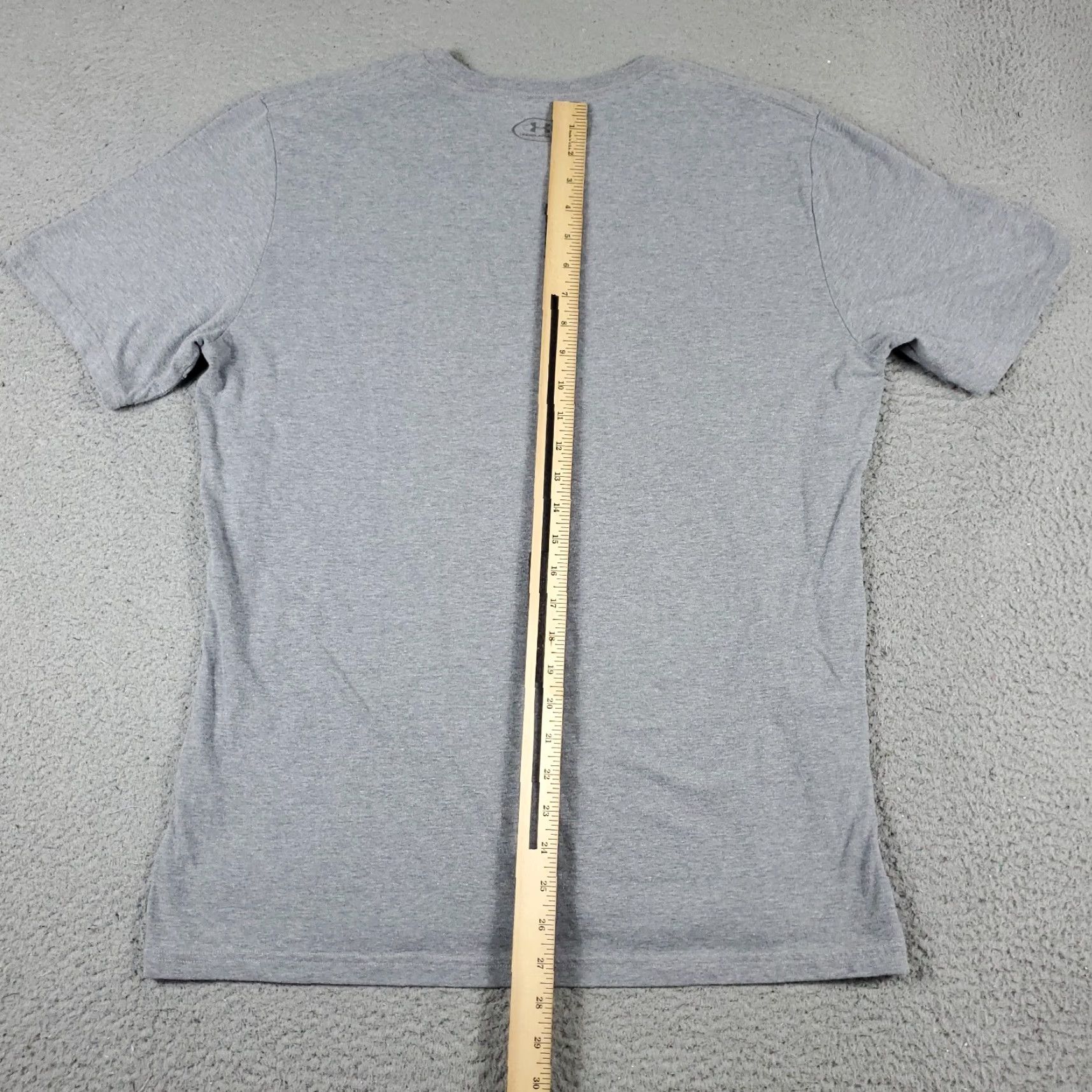 Under Armour Under Armour T Shirt Mens Size Large Gray Active Gym Work Out Short Sleeve Shirt Mens Gray Under Armour HeatGear Sports Classic Modern 90s? Size US L / EU 52-54 / 3 - 4 Thumbnail