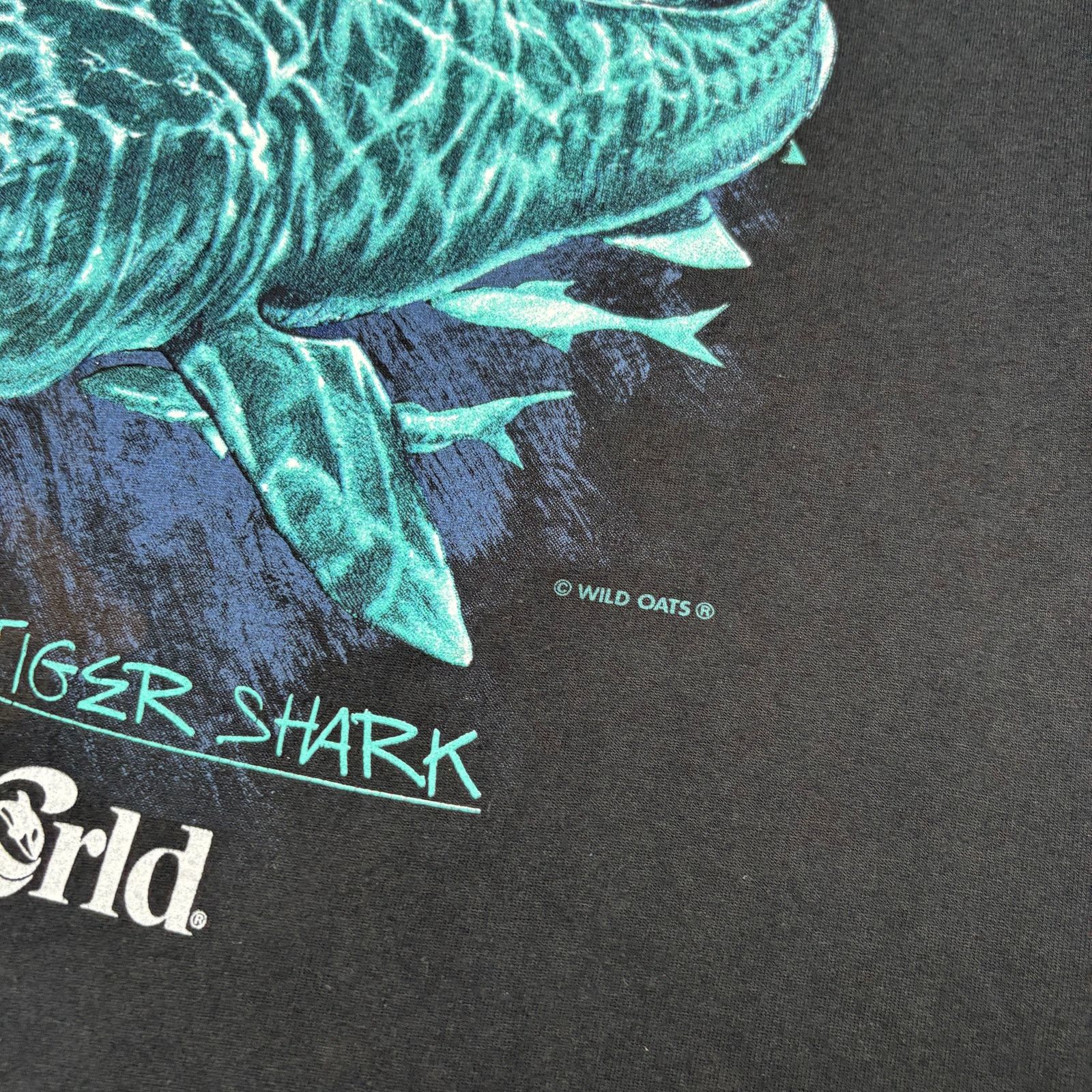 Anvil Vintage 90s Sea World Tiger Shark Single Stitch Shirt Large Size US L / EU 52-54 / 3 - 3 Thumbnail