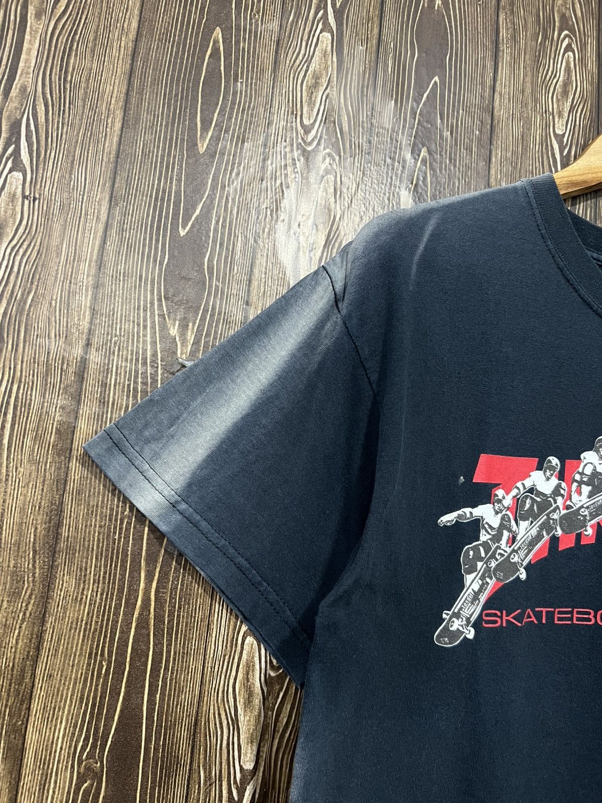 Thrasher Vintage Y2K Thrasher Skateboards Sunfaded Tshirt Size US M / EU 48-50 / 2 - 3 Thumbnail