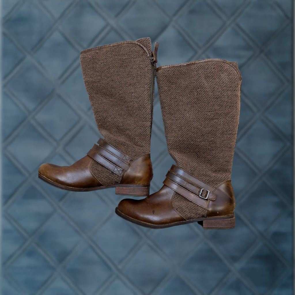 Vintage CAT Caterpillar Boots Womens 6.5 37.5 Brown Leather Knit Tall Riding Back Zip Boots Women Brown Leather Knit Tall Riding Back Zip with Buckle Strap Size US 7 / IT 37 - 1 Thumbnail