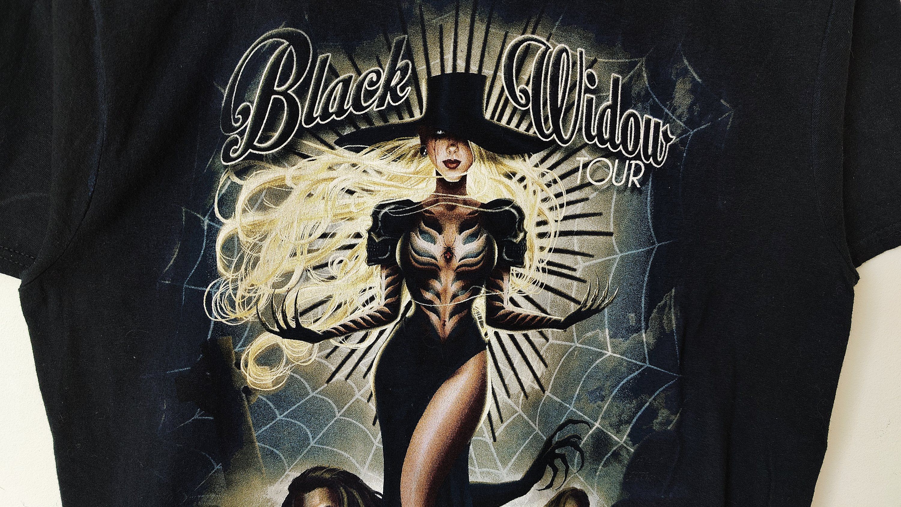 Band Tees In This Moment Black Widow Tour 2015 Merch Tshirt Size US S / EU 44-46 / 1 - 2 Thumbnail