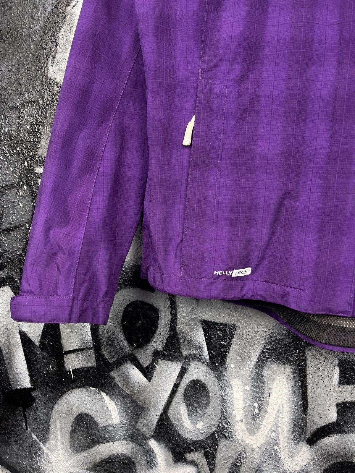Helly Hansen Helly Hansen Tech Series Outdoor Purple Jacket WMNS Size M Size M / US 6-8 / IT 42-44 - 5 Thumbnail