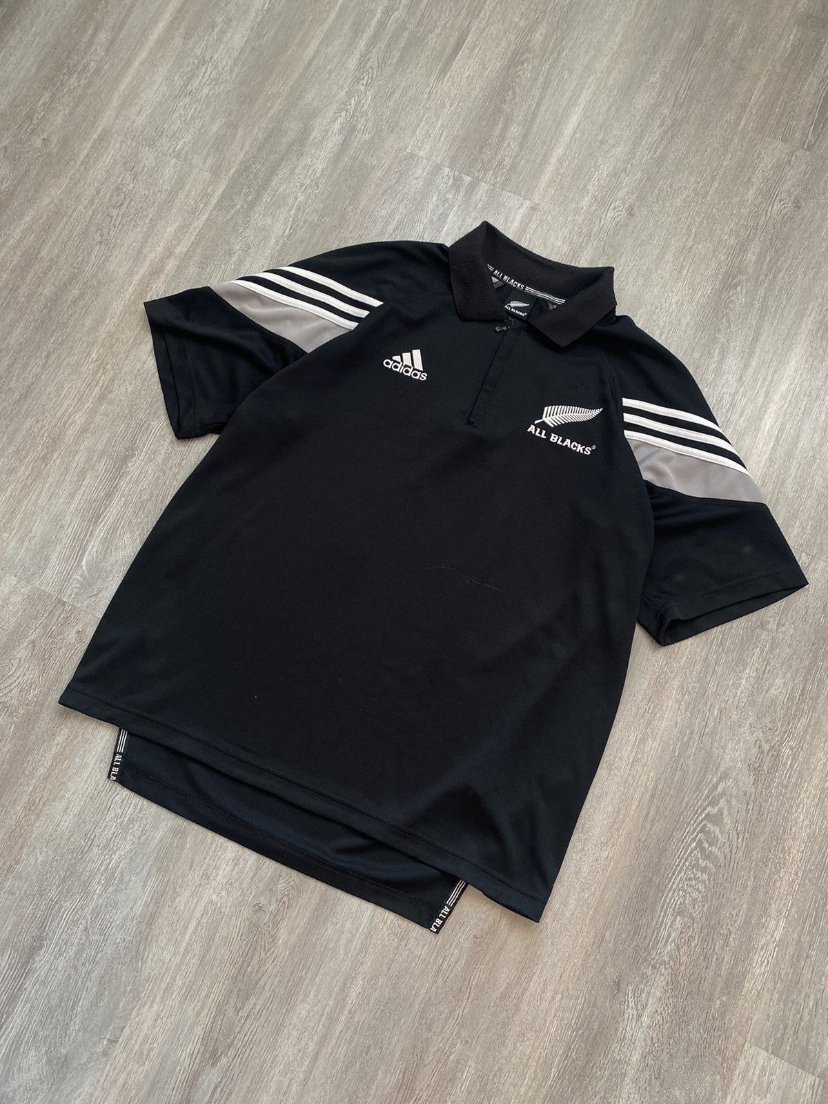 Adidas Vintage Adidas All Blacks New Zealand Rugby jersey y2k Size US L / EU 52-54 / 3 - 1 Thumbnail