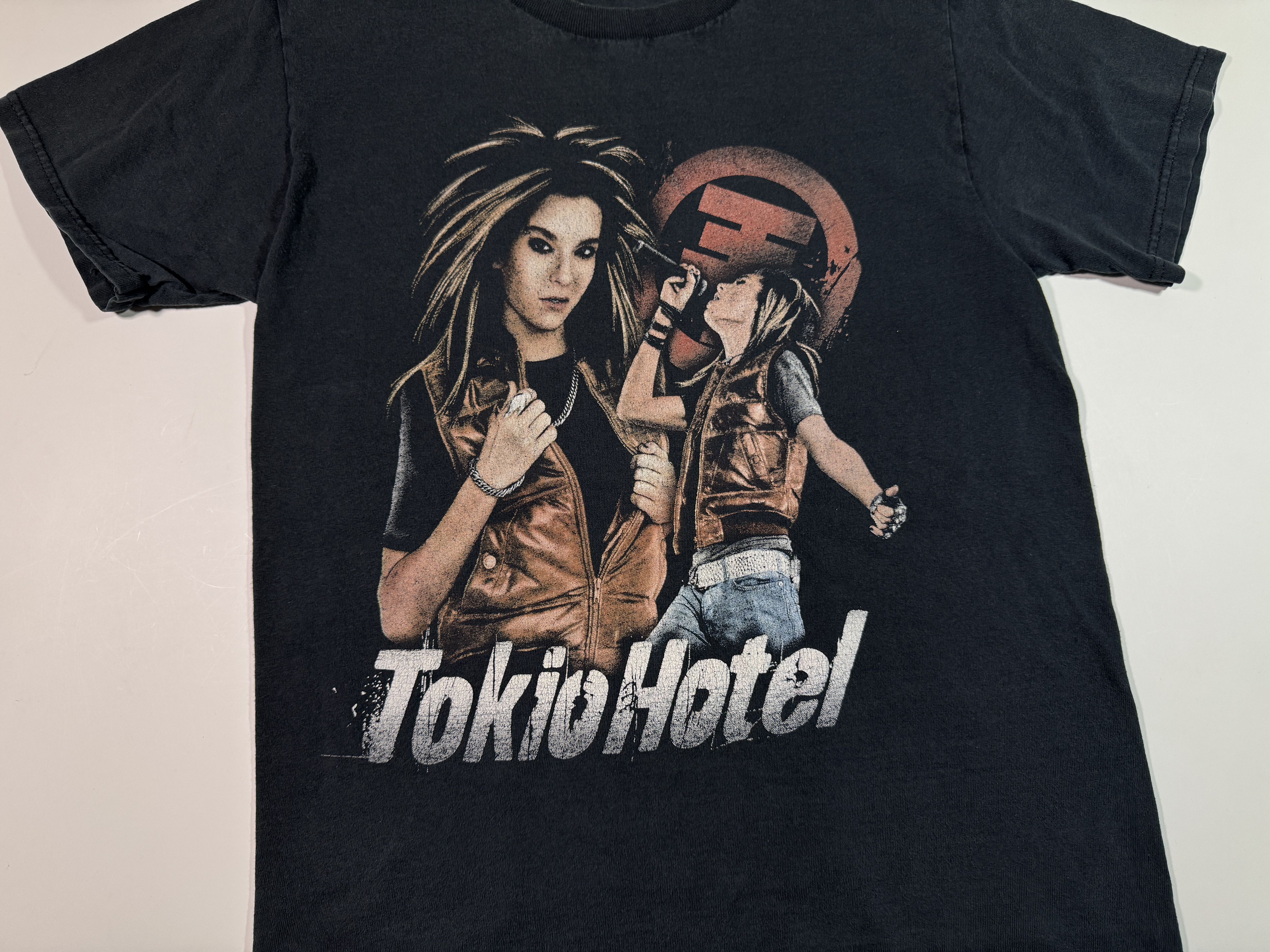 Band Tees × Vintage Vintage 00s Tokio Hotel T-shirt Y2k Emo Alternative Rock Tee Size US S / EU 44-46 / 1 - 3 Thumbnail
