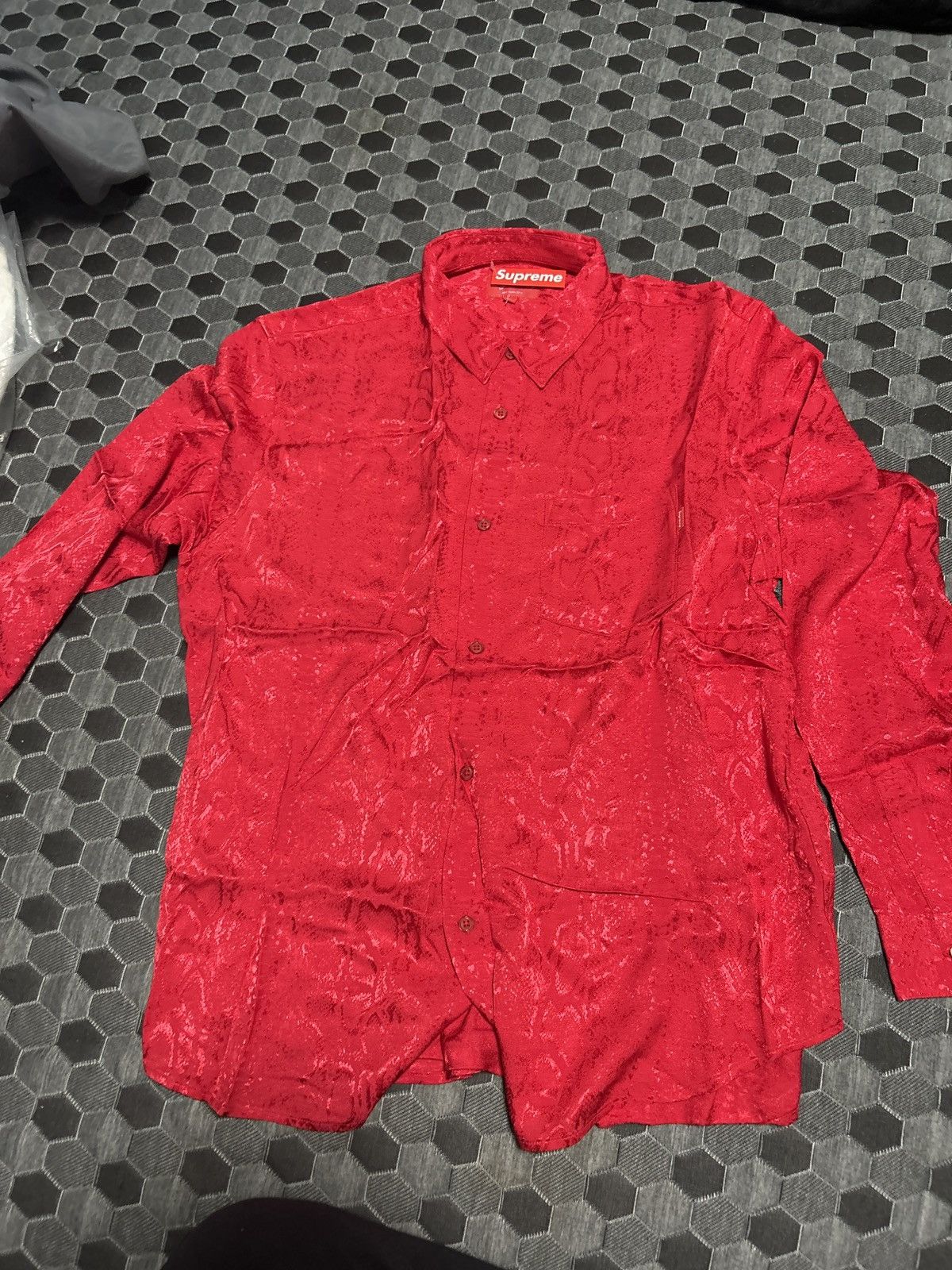 Supreme Supreme snakeskin Size US L / EU 52-54 / 3 - 1 Thumbnail