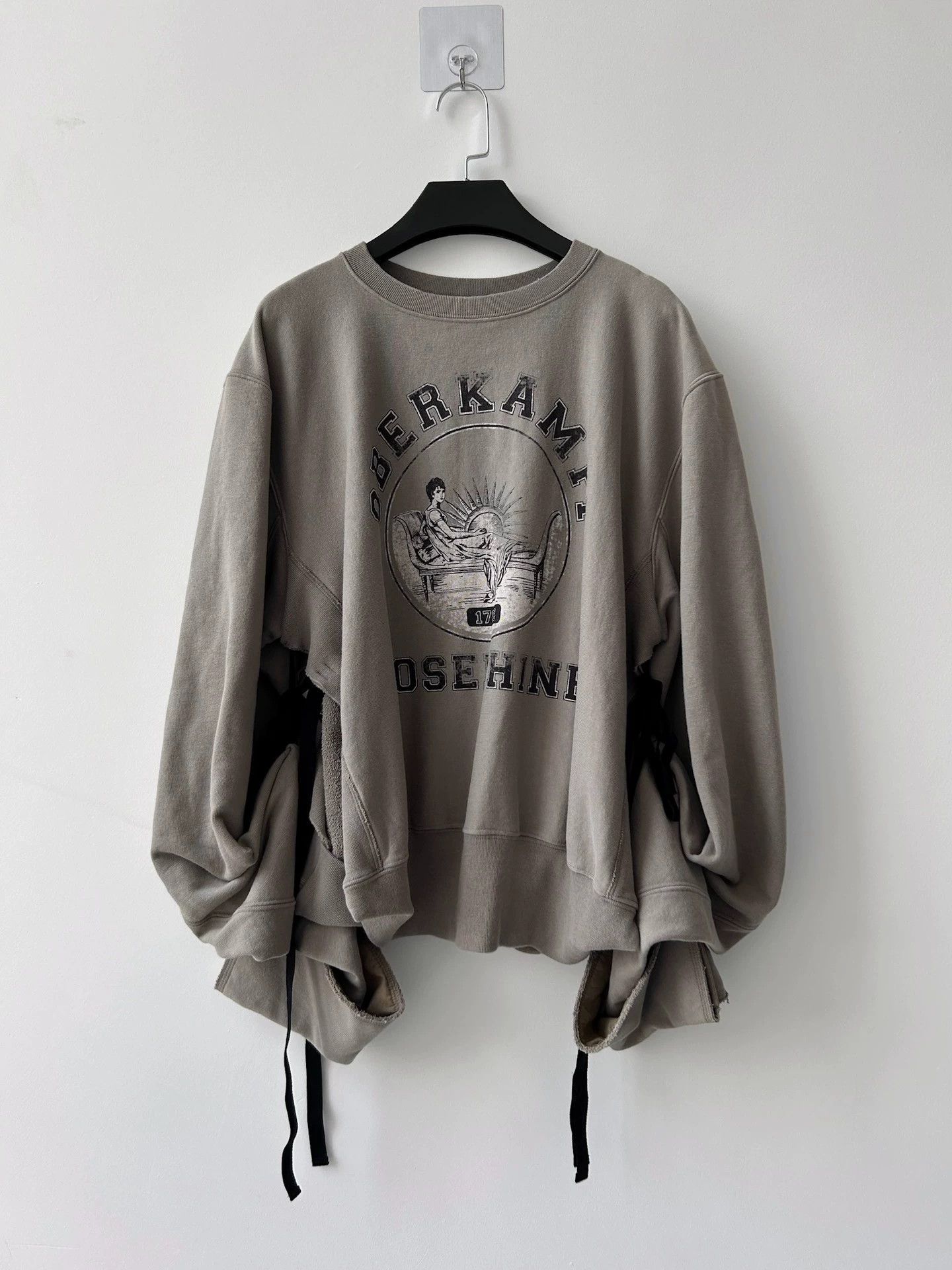 Maison Margiela Maison Margiela S/S17 Retro Print Deconstructed Sweatshirts Size XS / US 0-2 / IT 36-38 - 1 Thumbnail