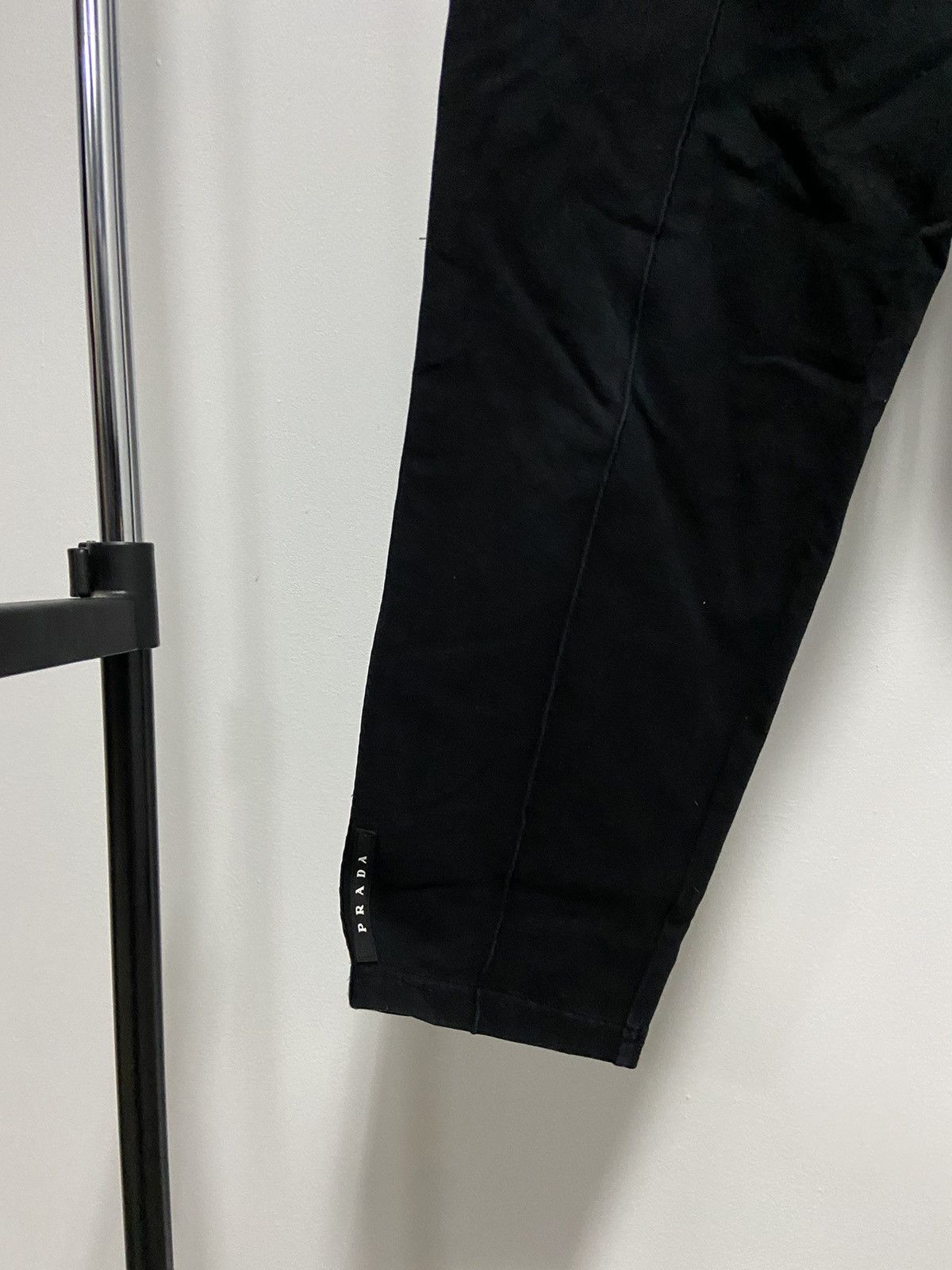 Prada × Vintage Prada cropped Pants Vintage Luxury black tab Logo Size US 32 / EU 48 - 2 Thumbnail