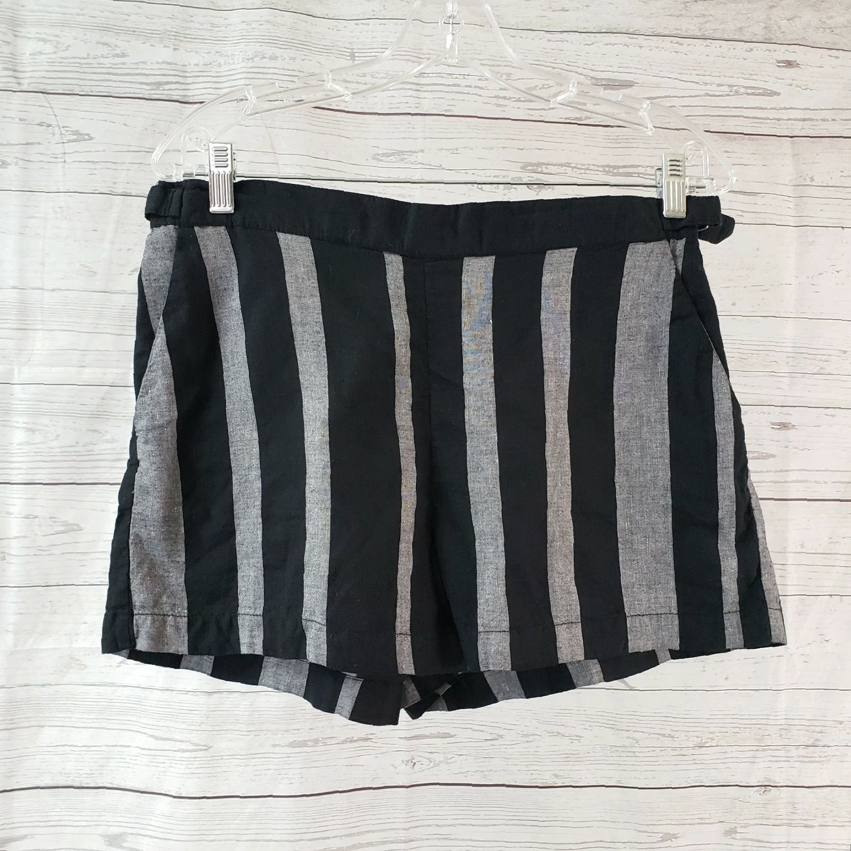 Vintage Who What Wear Womens Shorts Sz Medium Black Gray Striped High Rise Cotton Blend Size 32" / US 10 / IT 46 - 2 Thumbnail