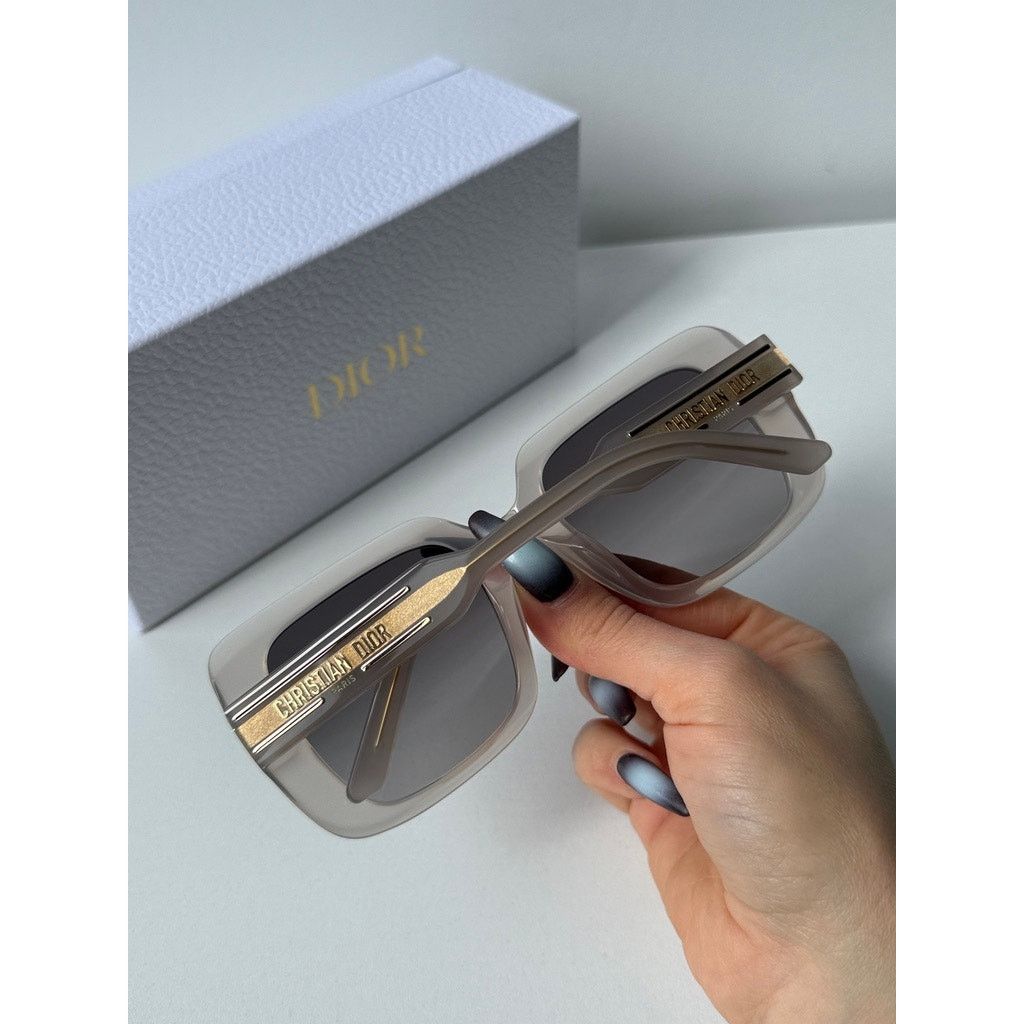 Dior NEW Dior Signature S11I Square Sunglasses in Milky White Size ONE SIZE - 2 Thumbnail