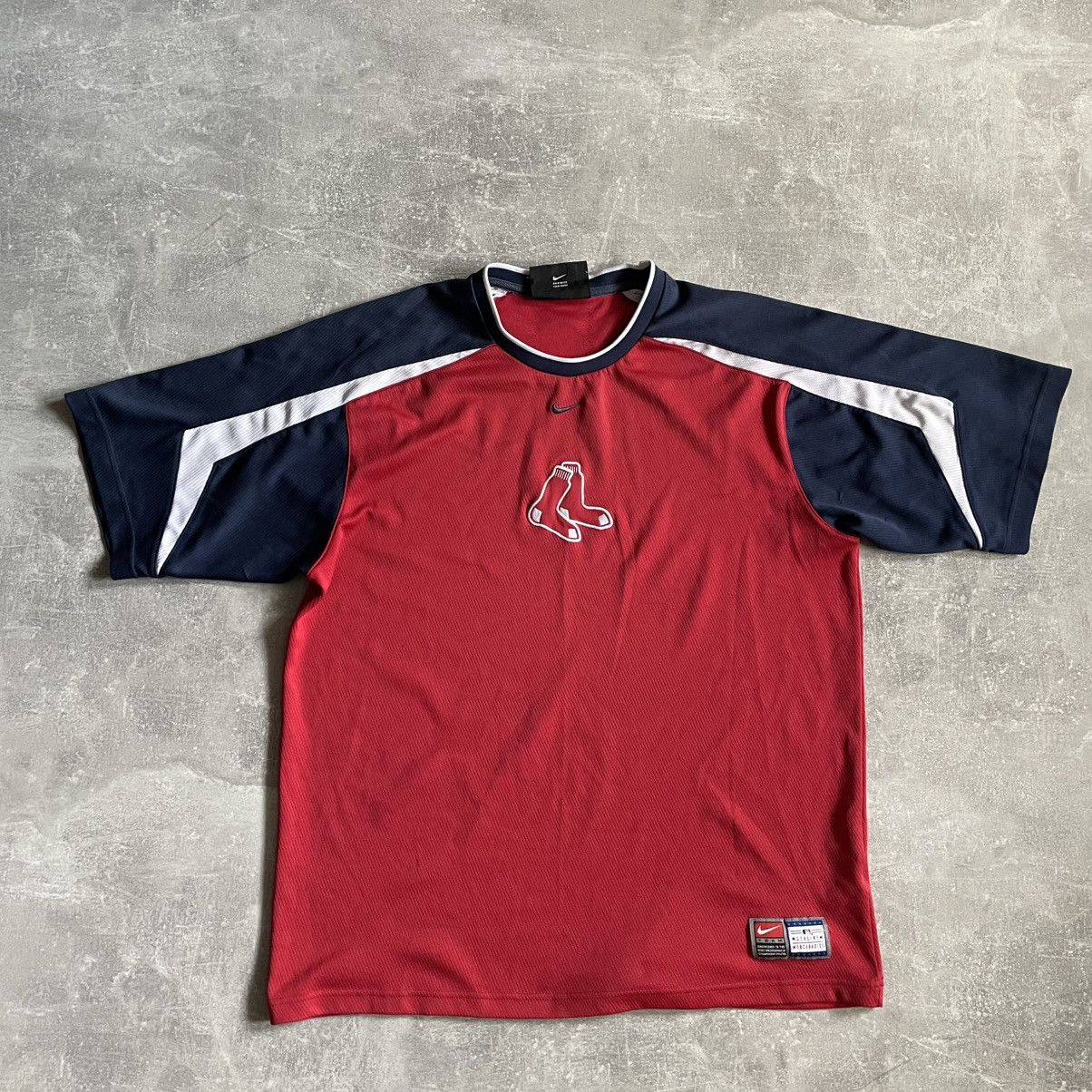 Nike Vintage Nike Boston Red Sox jersey short tee 90s retro Size US L / EU 52-54 / 3 - 1 Thumbnail