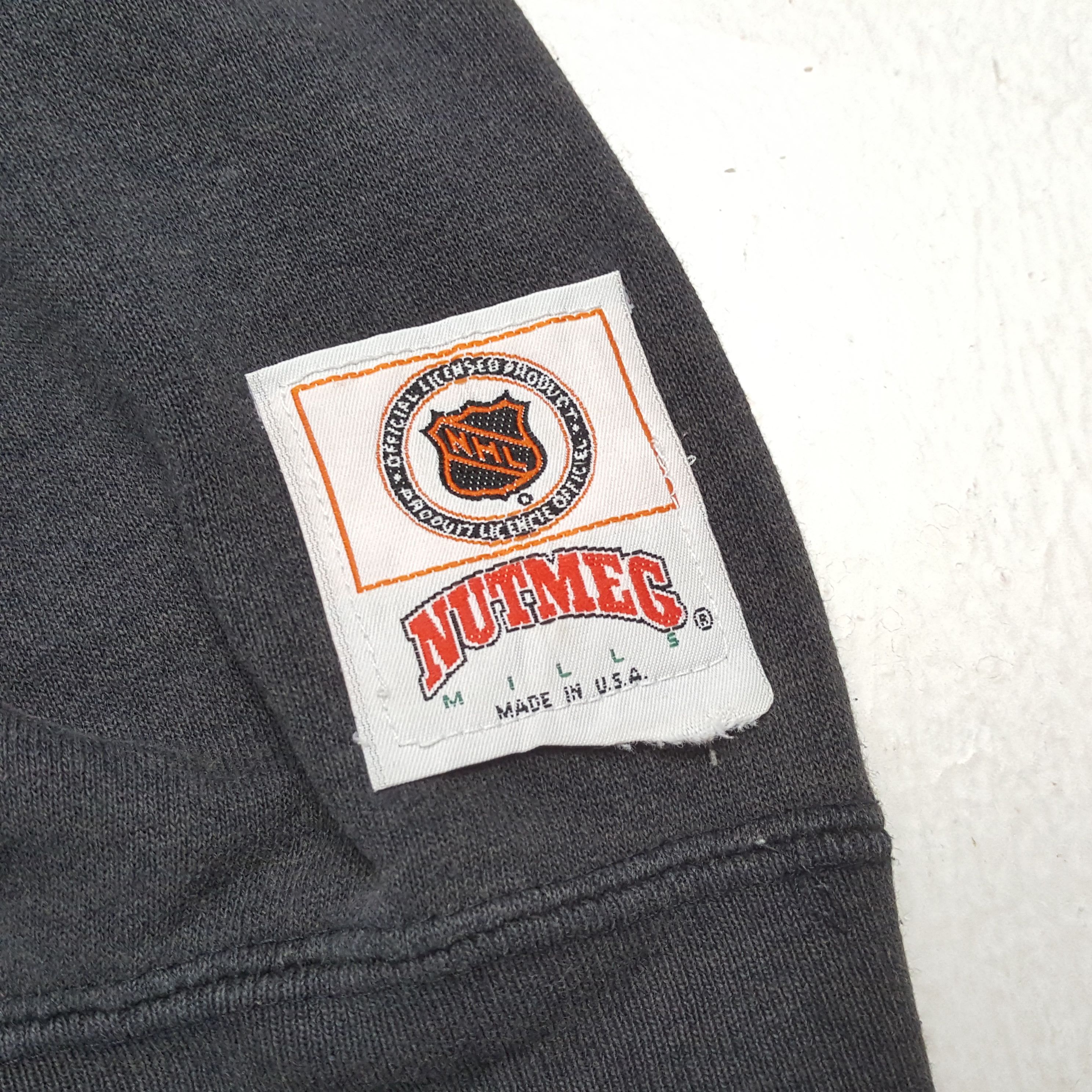 NHL × Nutmeg × Vintage MIGHTY DUCKS NHL DISNEY Ice Hockey Team Vintage Sweatshirt Size US L / EU 52-54 / 3 - 6 Thumbnail