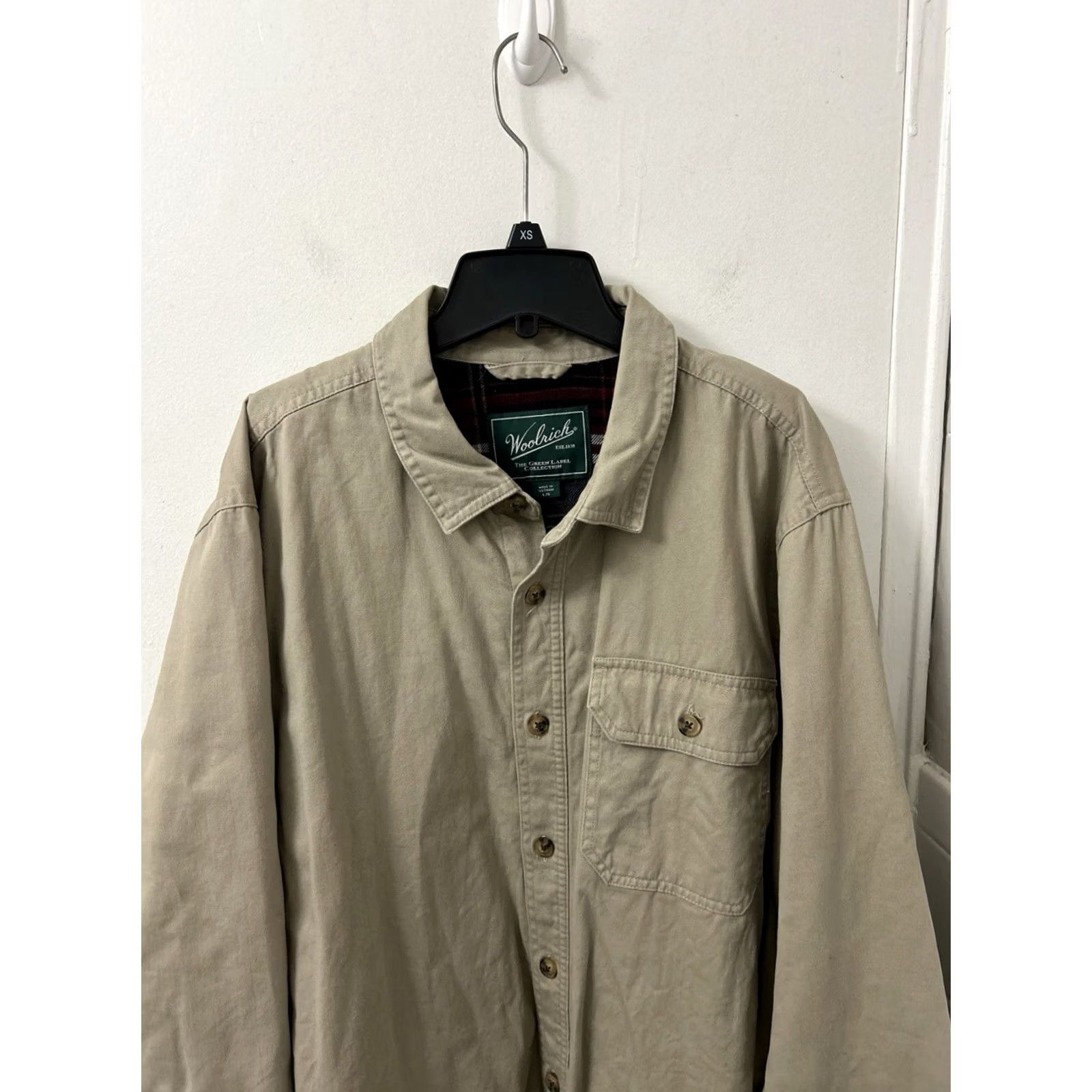 Vintage Woolrich Shirt Jacket Mens Large Tan Plaid Flannel Lined Button-Down L/S Shirt Jacket Mens Large Tan Plaid Flannel Lined Button-Down L/S Size US L / EU 52-54 / 3 - 2 Thumbnail