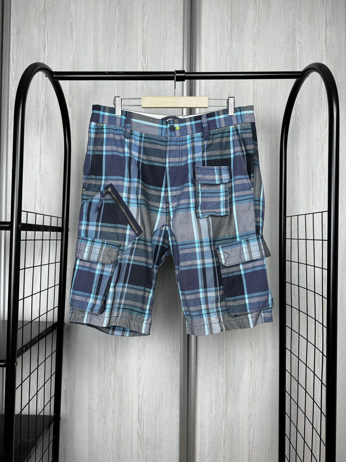 Diesel Diesel Industry Y2K Checkered Designer Cargo Shorts - Men's Size US 32 / EU 48 - 1 Thumbnail