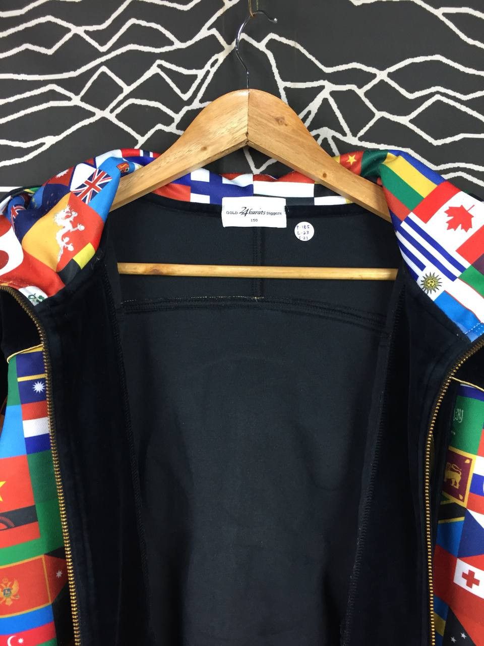 Japanese Brand 24 Karats Gold Diggers x Exile Tribe Velvet Hoodie Size 150 Size US S / EU 44-46 / 1 - 6 Thumbnail