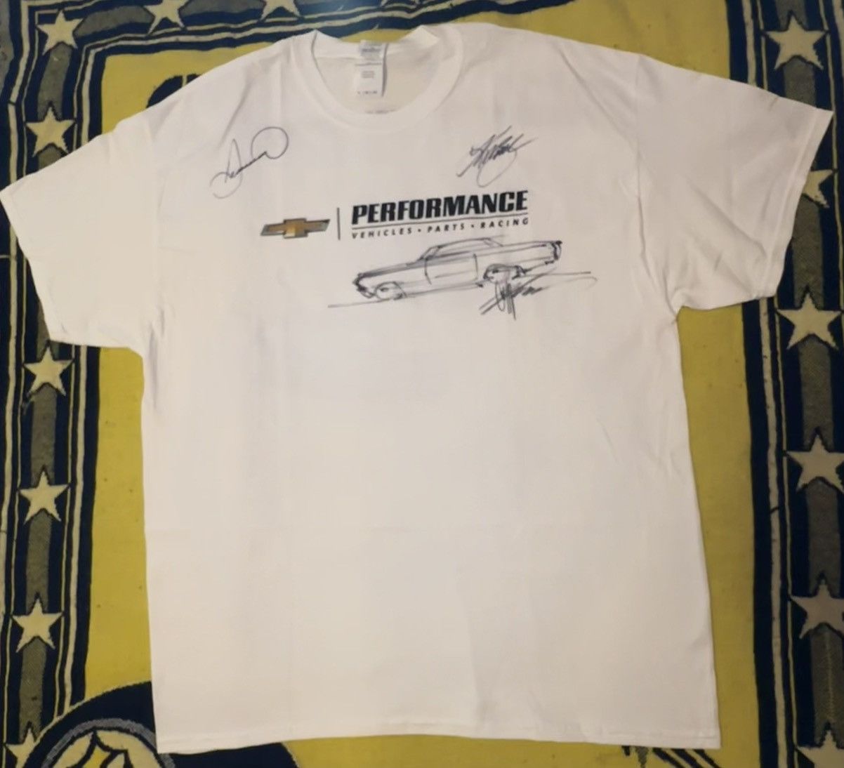 Gildan AUTOGRAPHED Danica Patrick/Chip Foose Chevy Gildan Sz.XL Size US XL / EU 56 / 4 - 1 Thumbnail
