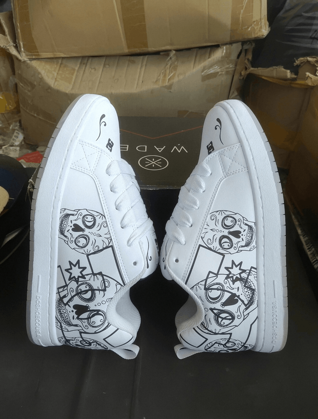 DC rare dc graffik sample grunge skull shoes Size US 9 / EU 42 - 1 Thumbnail