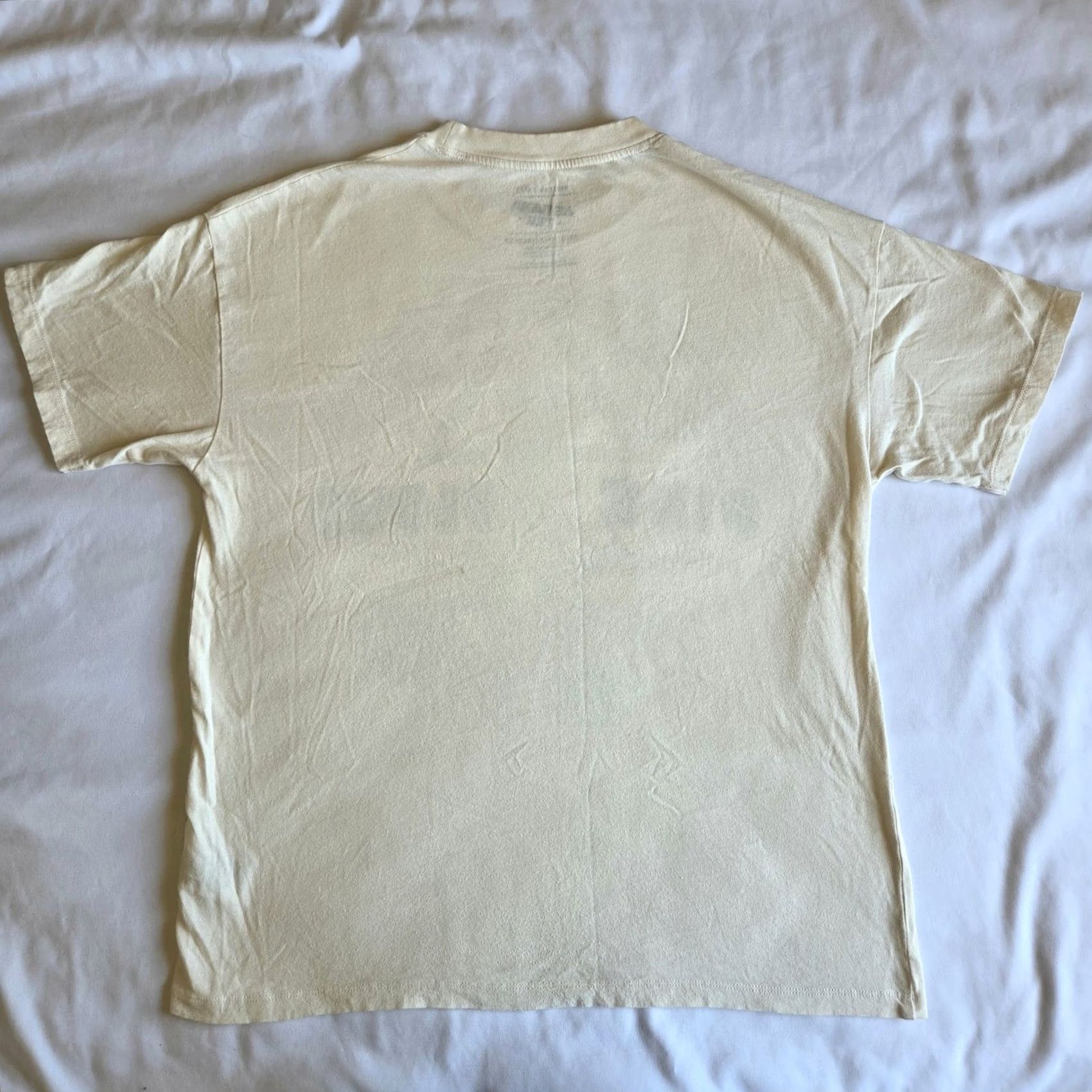 American Eagle Outfitters American Eagle Pink Floyd Rock Band Cream Oversized Graphic T-Shirt Tee XS/S Women Size S / US 4 / IT 40 - 4 Thumbnail