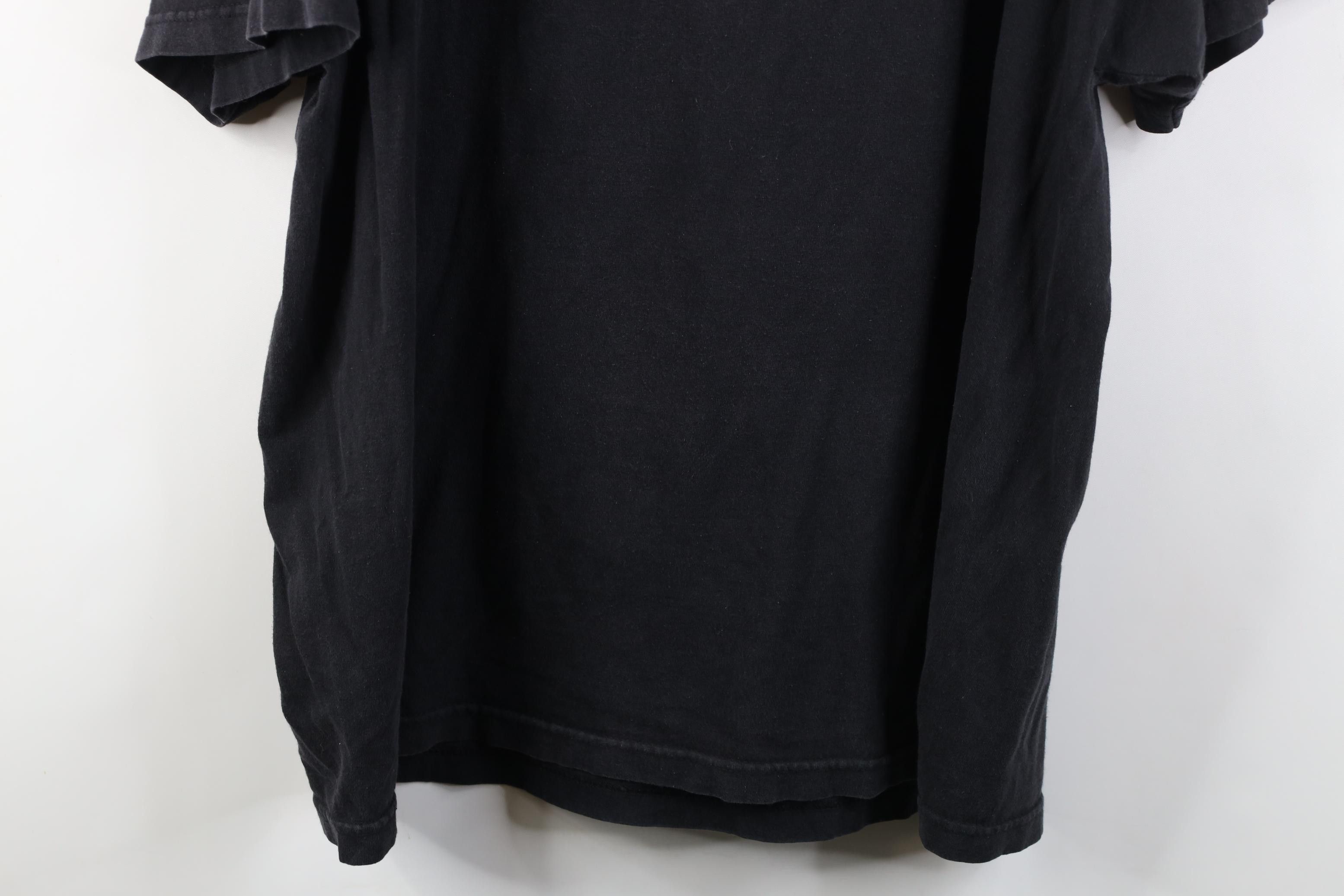 Vintage Vintage Y2K The Walking Dead Walkers Zombie T-Shirt Black Size US XXL / EU 58 / 5 - 13 Thumbnail