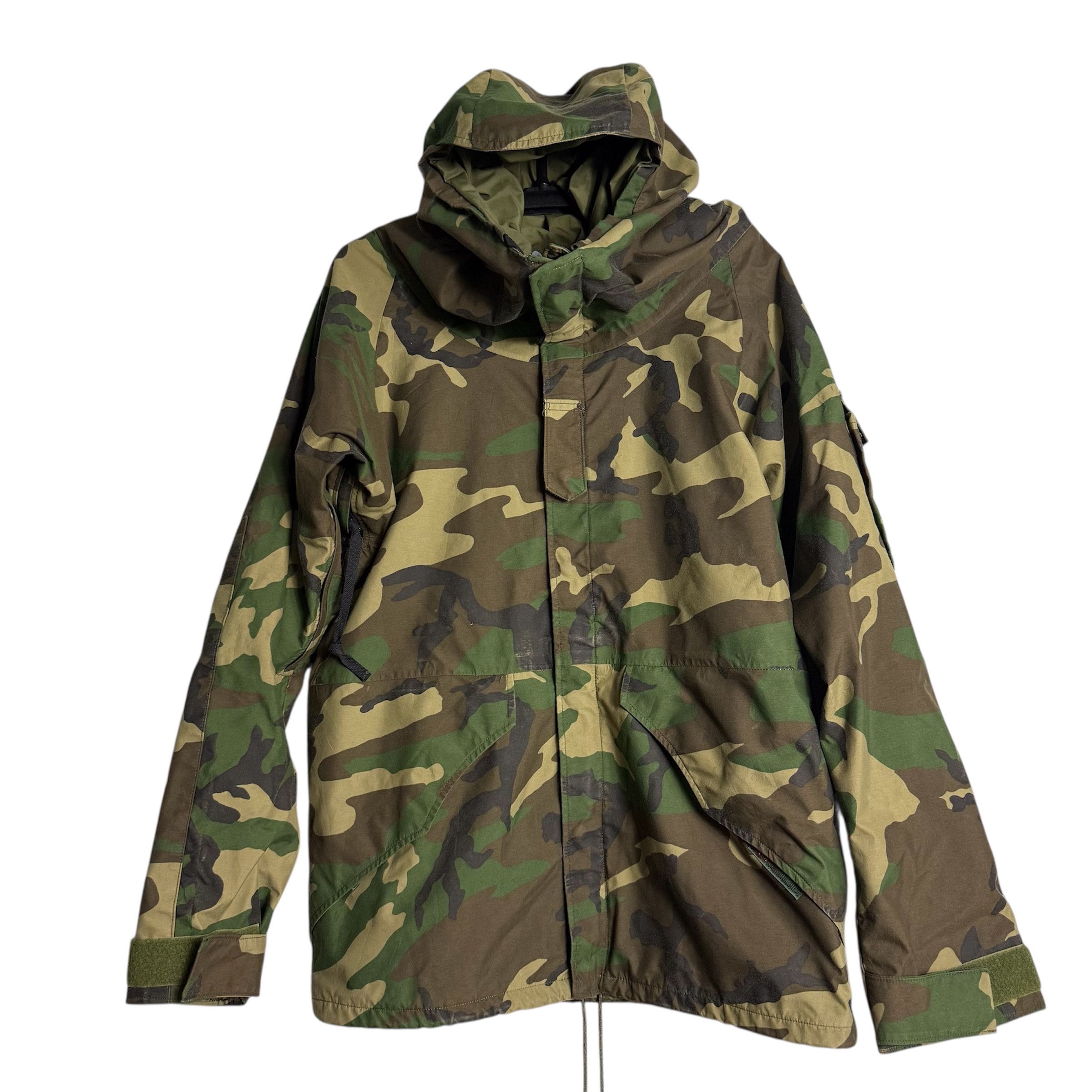 Generic Surplus 🔥RARE🔥Vintage U.S Army Woodland ECWCS Camo Gore-Tex Parka Size US S / EU 44-46 / 1 - 1 Thumbnail