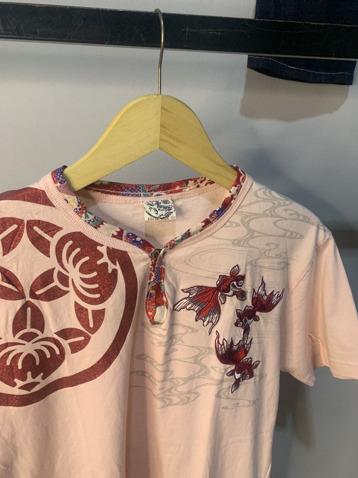 Karakuri Tamashii Koi Embroidery Kara Kuri Style Tshirt Size US M / EU 48-50 / 2 - 2 Thumbnail
