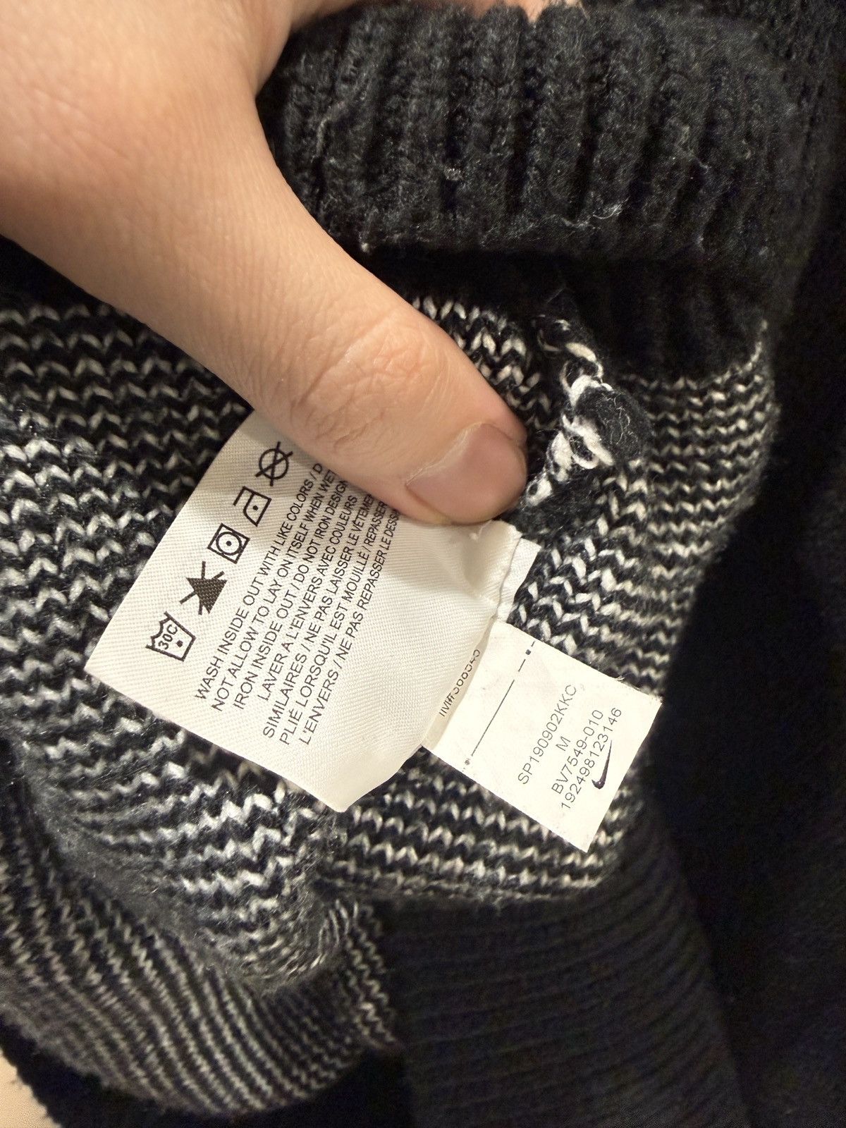 Nike × Supreme Nike × Supreme Oversized Swoosh Knit Sweater Size US M / EU 48-50 / 2 - 5 Thumbnail