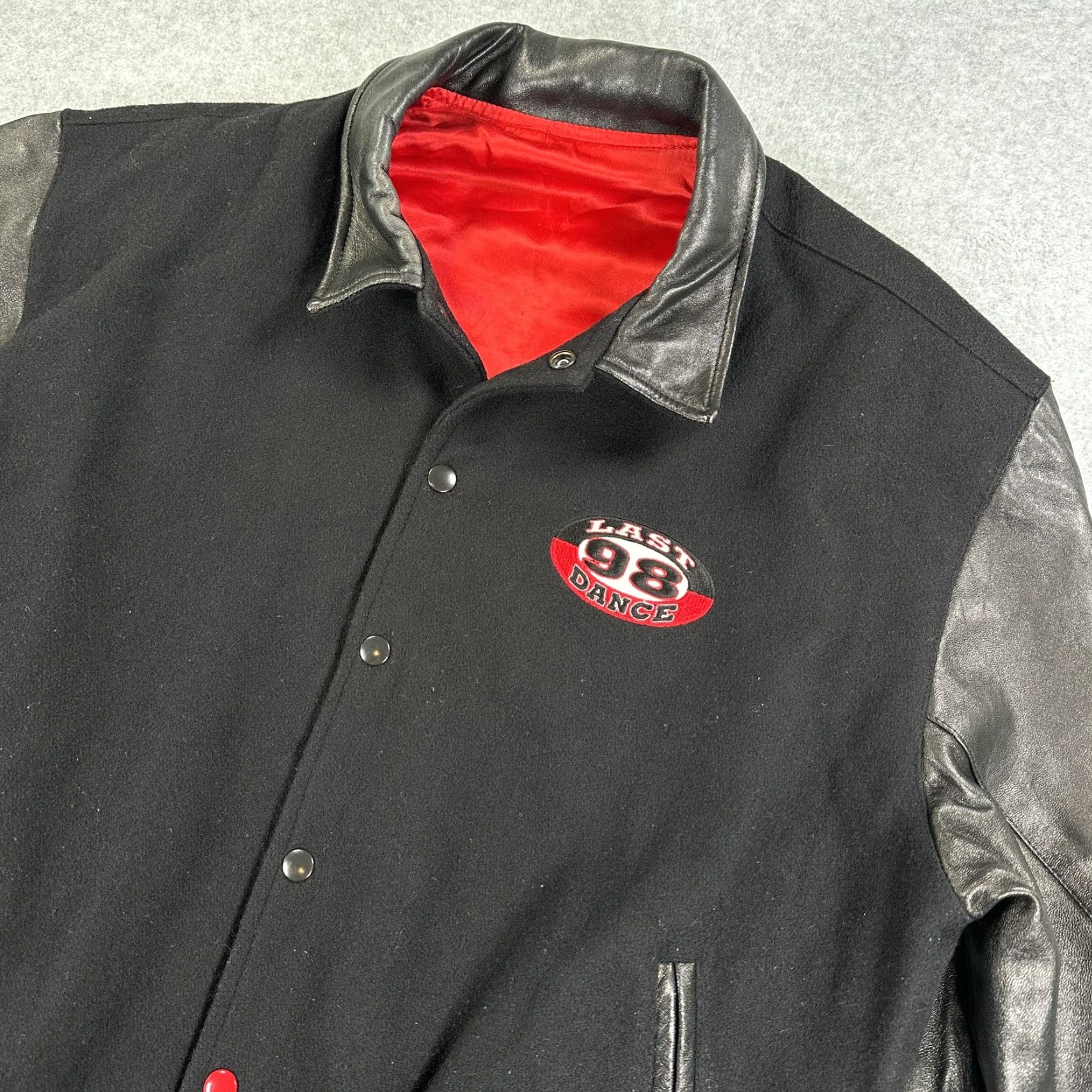 Jordan Brand VINTAGE Jordan Last Dance 98 Varsity Jacket Mens L Black Wool Leather USA Jacket Size US L / EU 52-54 / 3 - 2 Thumbnail