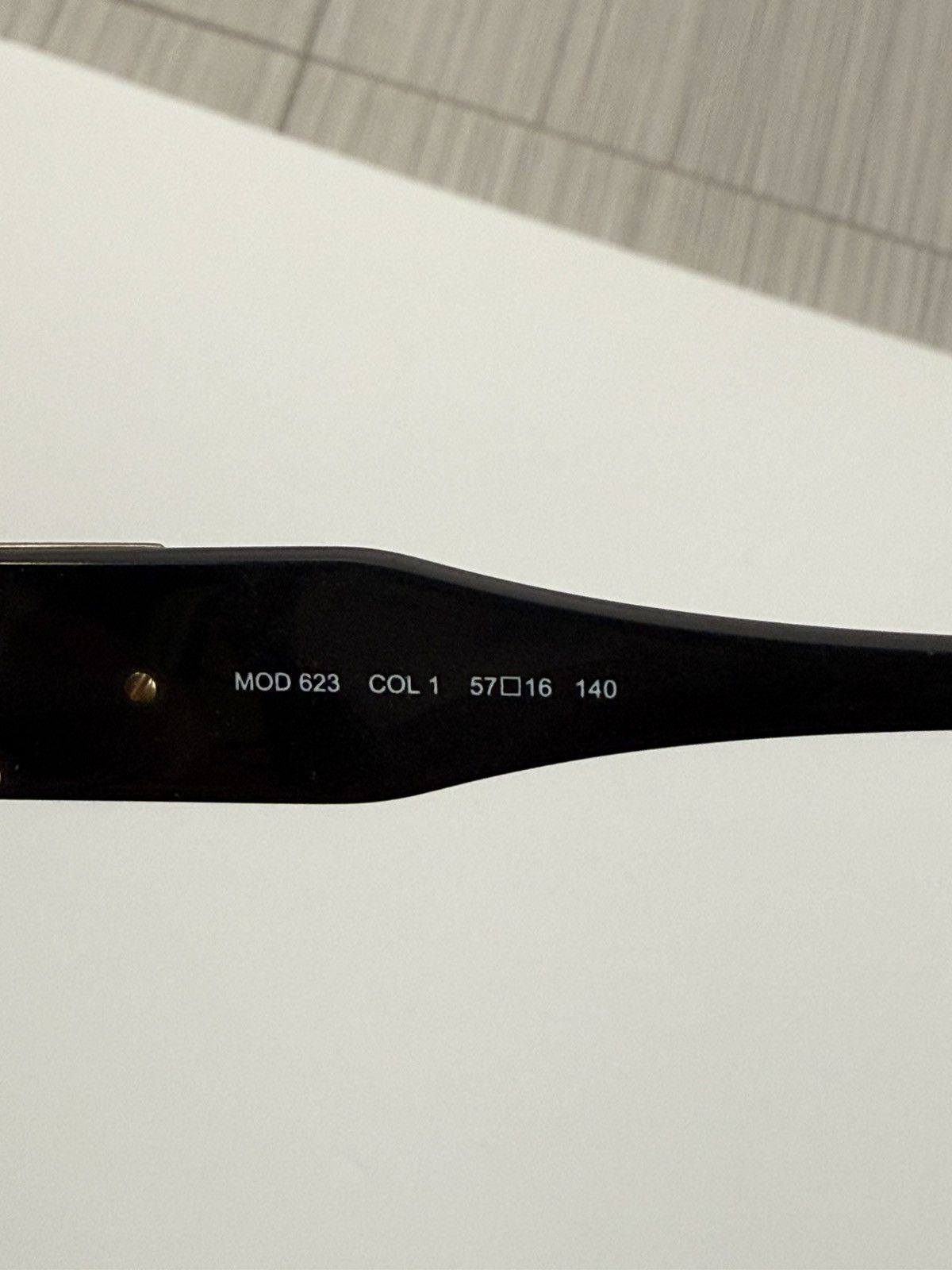 Cazal Cazal Legends 623/3 sunglasses Black Frame Grey Lense Unisex Size ONE SIZE - 10 Thumbnail
