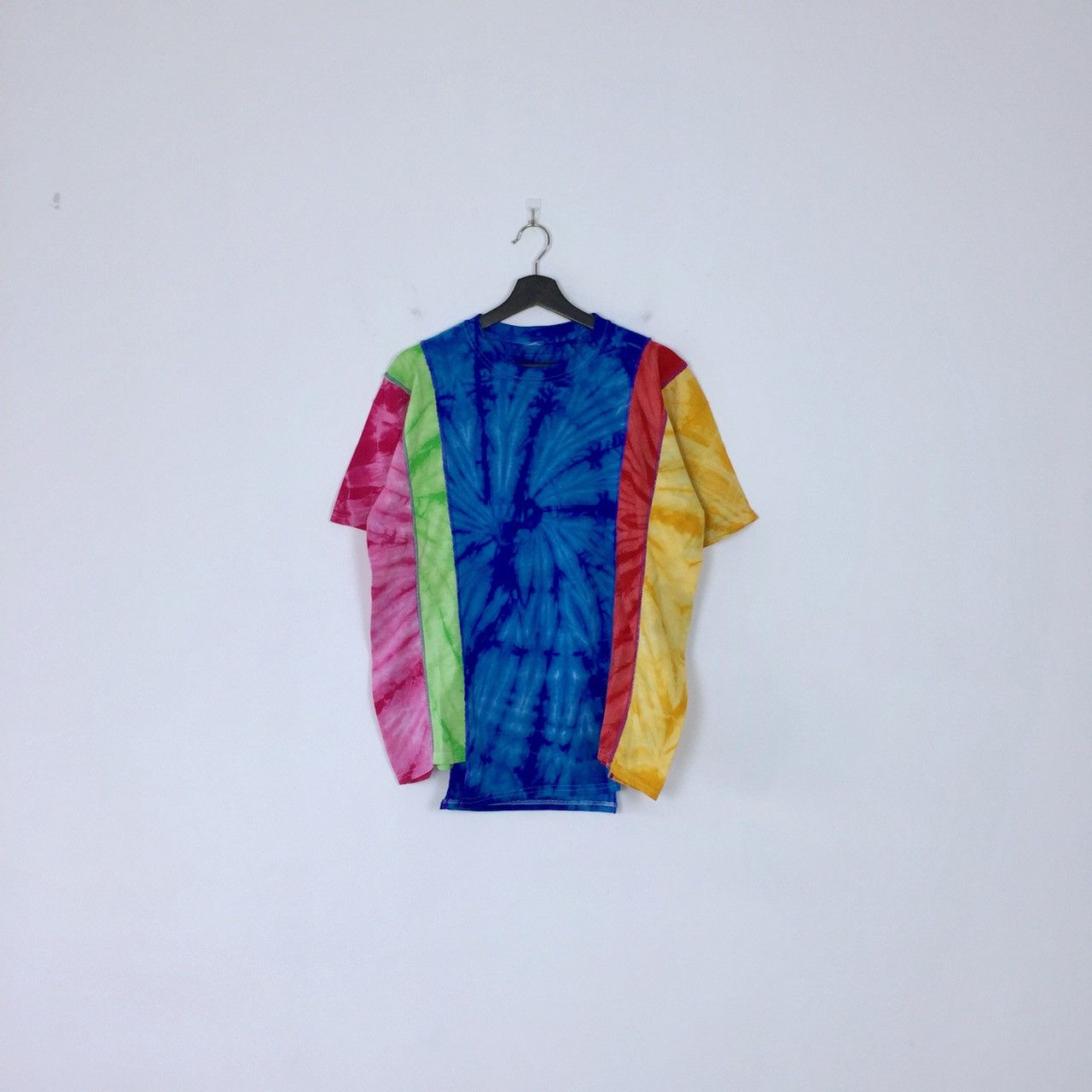 Needles REBUILD BY NEEDLES 5 CUTS TIE DYE T SHIRT Size US M / EU 48-50 / 2 - 1 Thumbnail