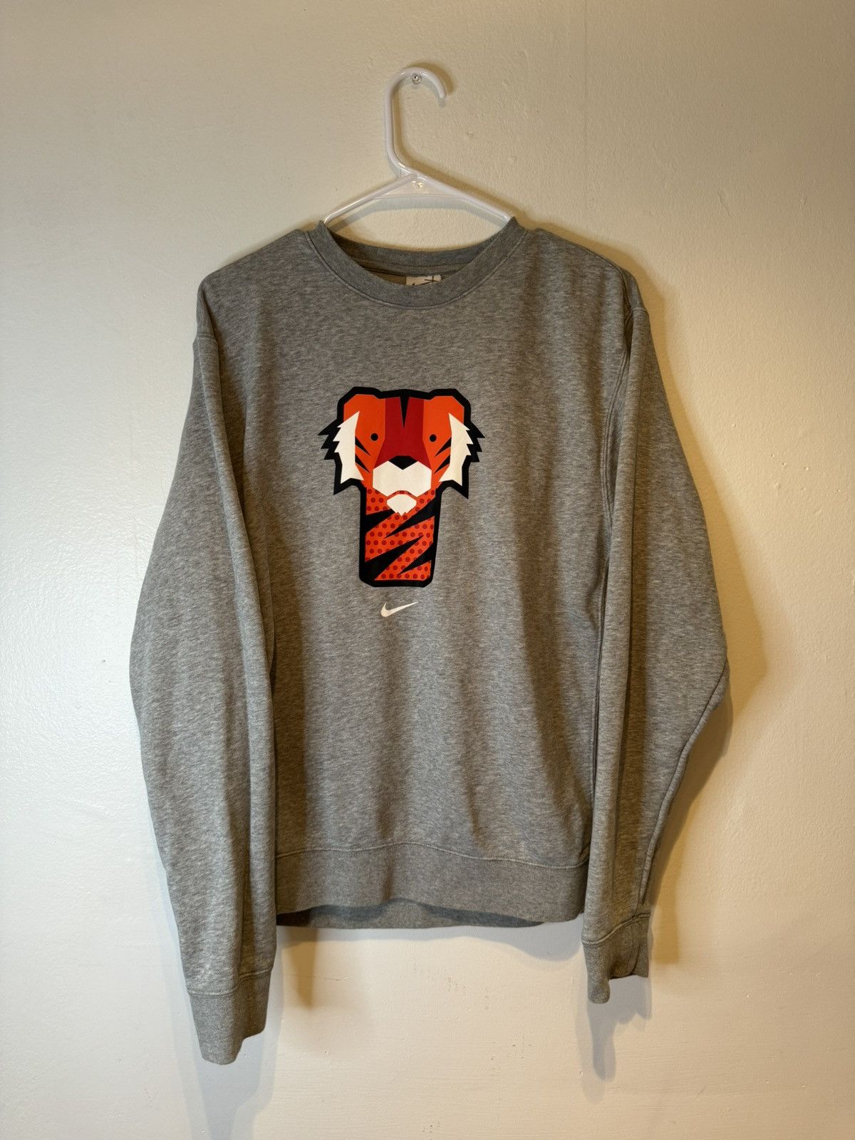 Nike Tiger Woods Crew Pullover Sweatshirt Mens Size Medium Golf Size US M / EU 48-50 / 2 - 1 Thumbnail