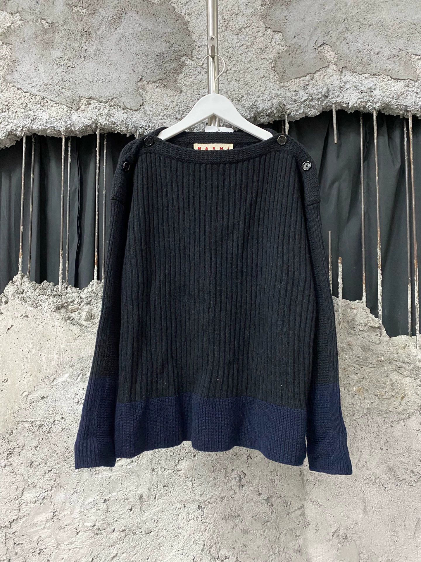 Marni Marni unworn sweater FR42 Size M / US 6-8 / IT 42-44 - 1 Thumbnail