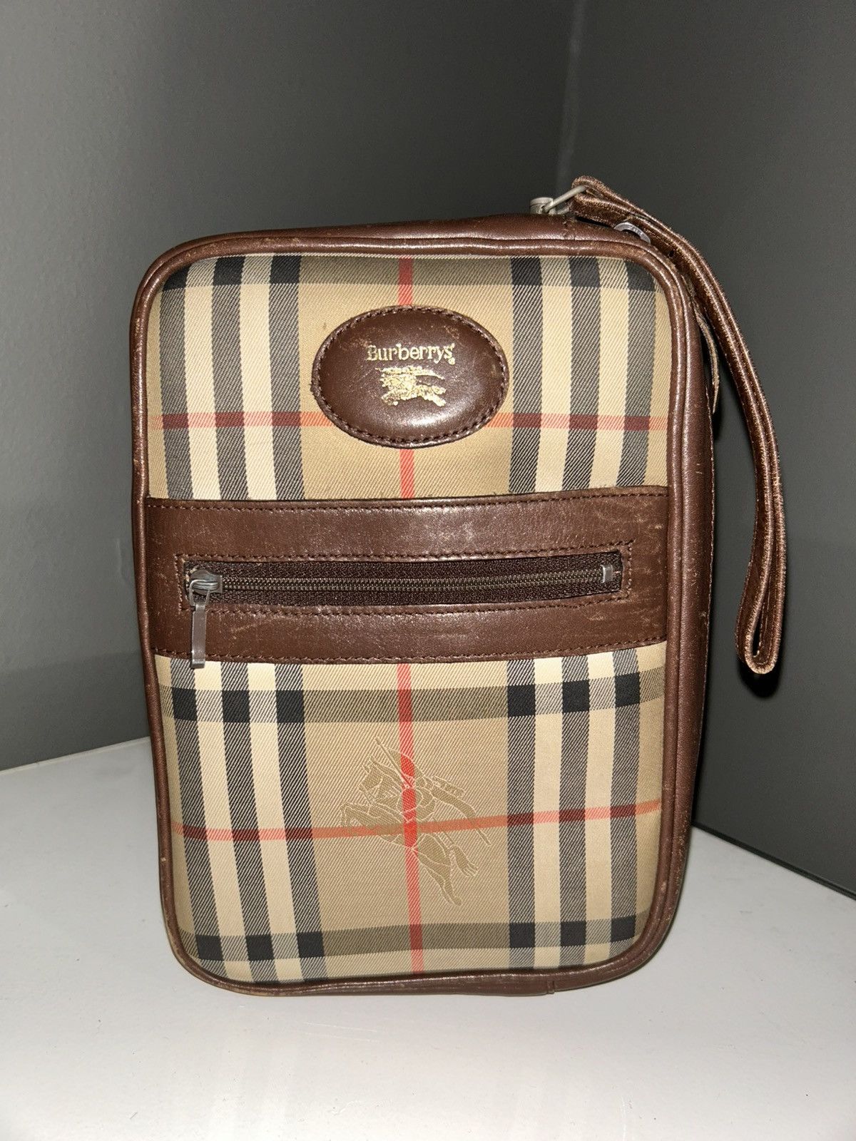 Burberry Vintage Burberry Nova Check Clutch Bag Wristlet Size ONE SIZE - 1 Thumbnail