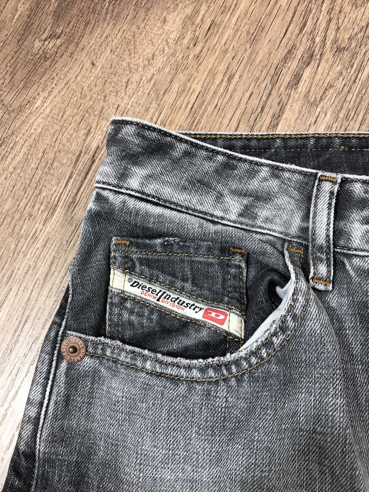 Diesel × Vintage Diesel D Reggy Denim Pants Jeans Rare Size 27" / US 4 / IT 40 - 9 Thumbnail