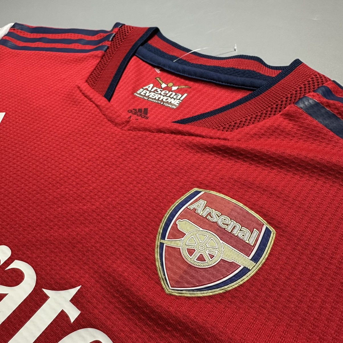 Vintage ARSENAL ADIDAS 2021/2022 FOOTBALL HOME JERSEY #10 SMITH ROWE Size M / US 6-8 / IT 42-44 - 8 Thumbnail