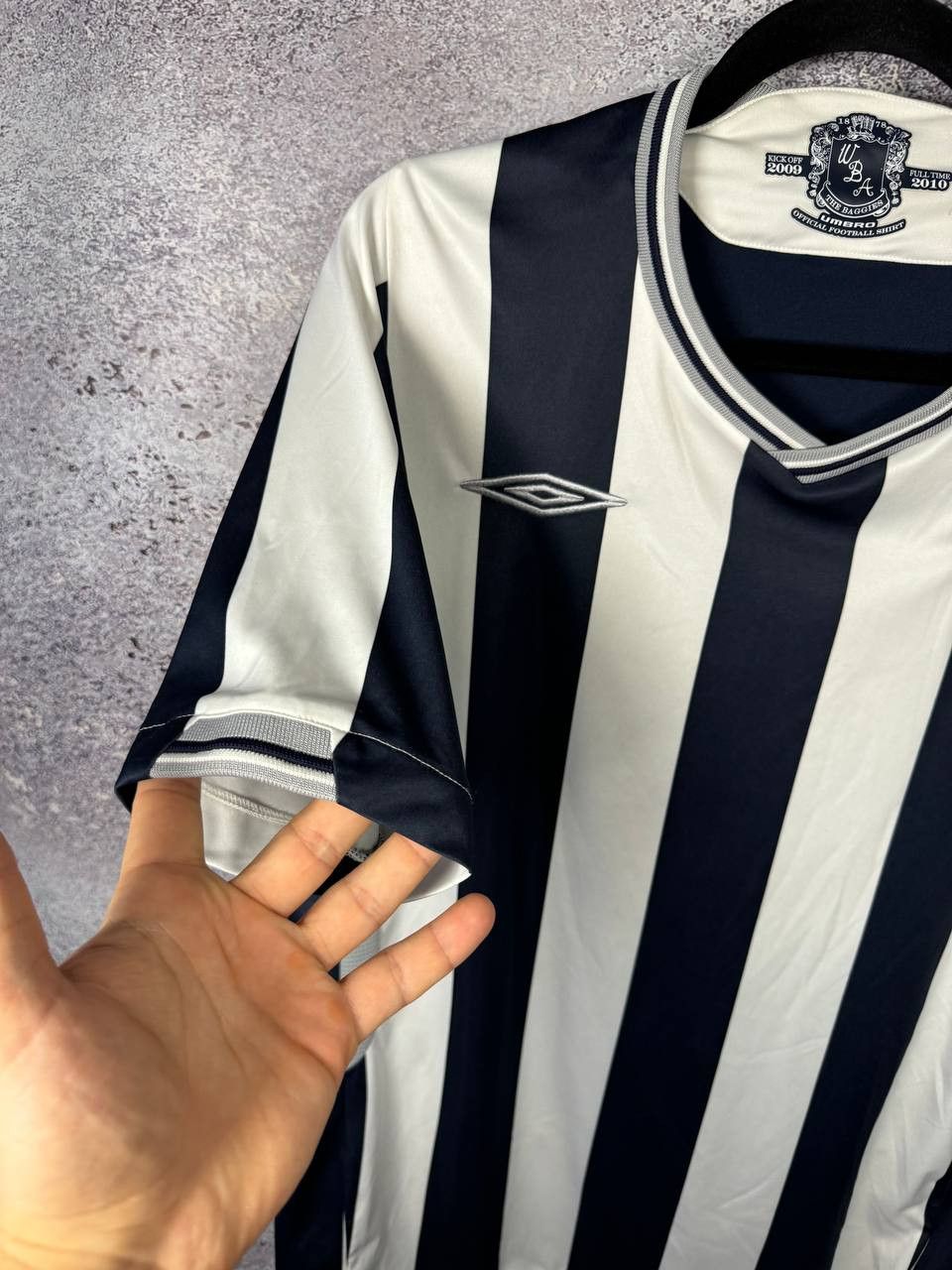 Umbro × Vintage West Bromwich Albion 2009/10 Umbro Vintage Soccer Jersey M Size US M / EU 48-50 / 2 - 7 Thumbnail