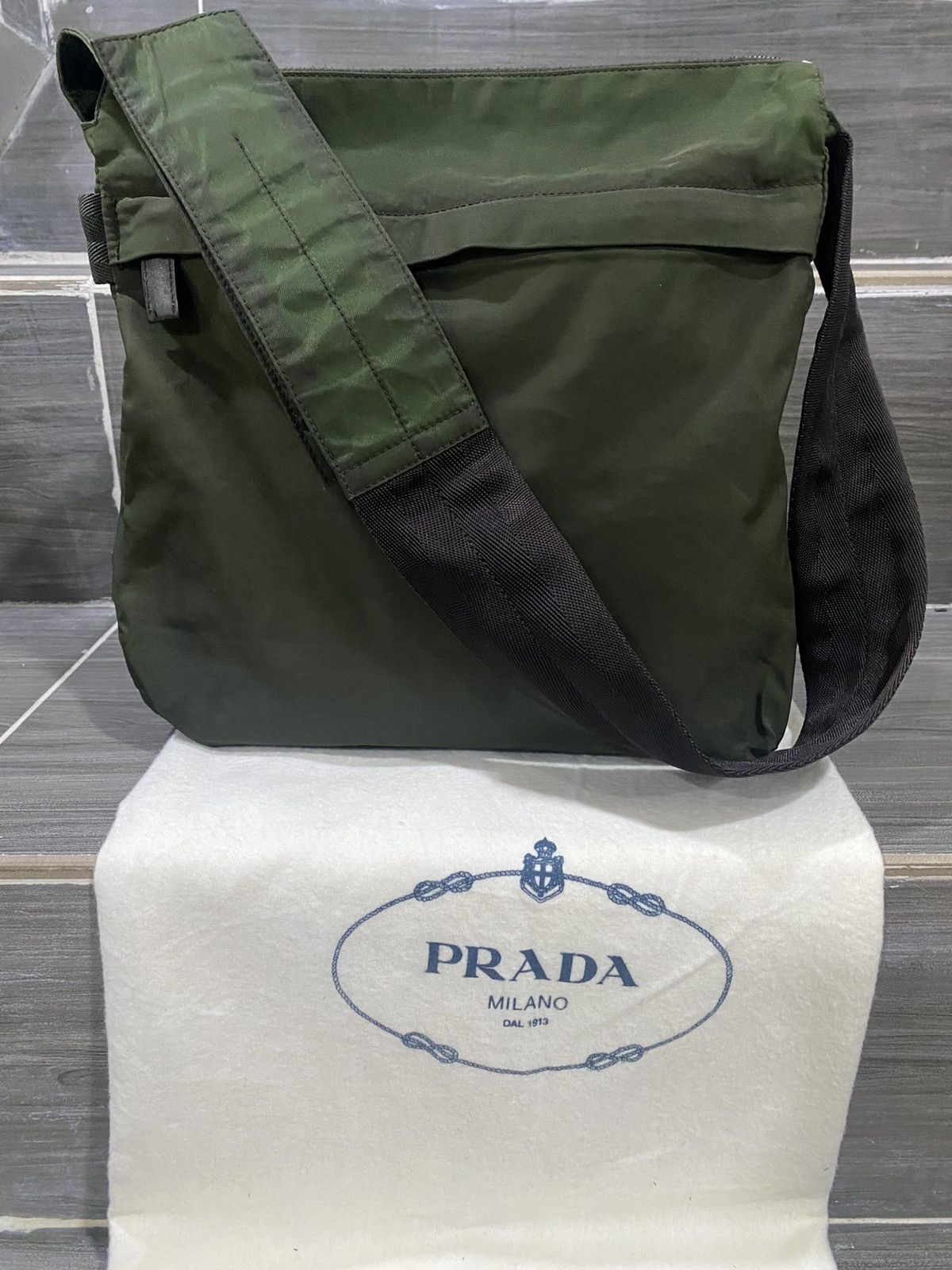 Prada Prada Tessuto Pocono Square Nylon Shoulder Bag Green Size ONE SIZE - 6 Thumbnail