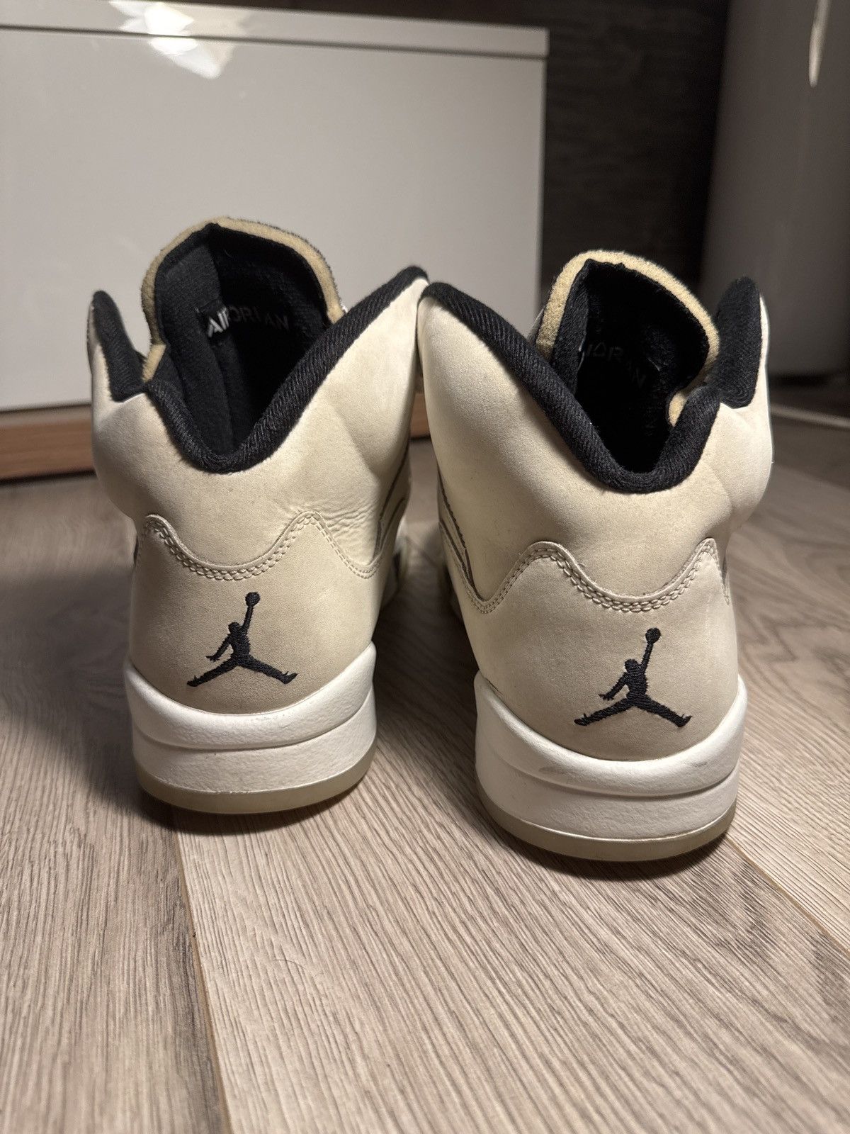Jordan Brand Jordan 5 SE Sail Size US 9.5 / EU 42-43 - 4 Thumbnail