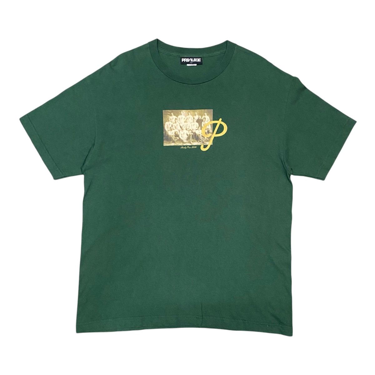 Japanese Brand Privilege Crew 2010 Photo Tee Size US L / EU 52-54 / 3 - 1 Thumbnail