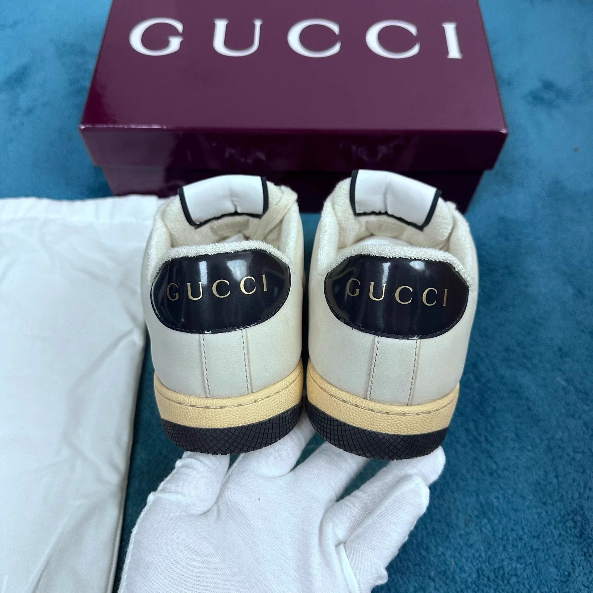 Gucci Gucci 25 New Beige Denim Patent Toe Low Sneaker 39 Size US 6 / EU 39 - 4 Thumbnail