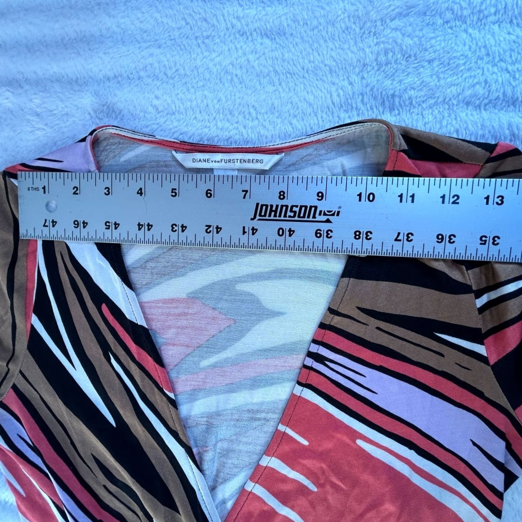 Diane von Furstenberg Diane von Furstenberg Womens Silk Multicolor Abstract Print Wrap Dress Size 4 Size S / US 4 / IT 40 - 5 Thumbnail