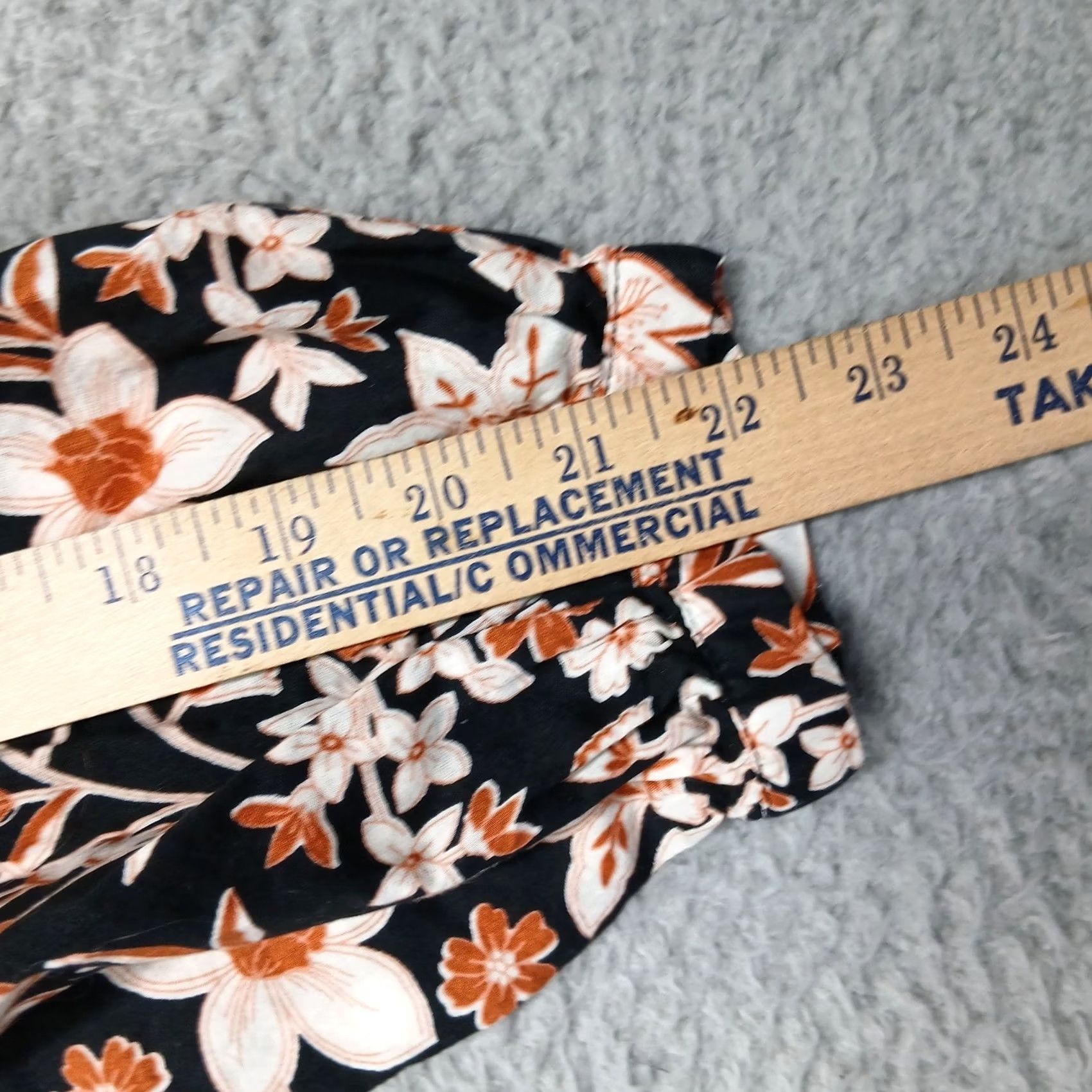 Vintage a.n.a Blouse Long Sleeve Floral Round Neck Button Ruffle Balloon Sleeve Women XL Black Orange Bohemian Casual Womens Size XL / US 12-14 / IT 48-50 - 6 Thumbnail