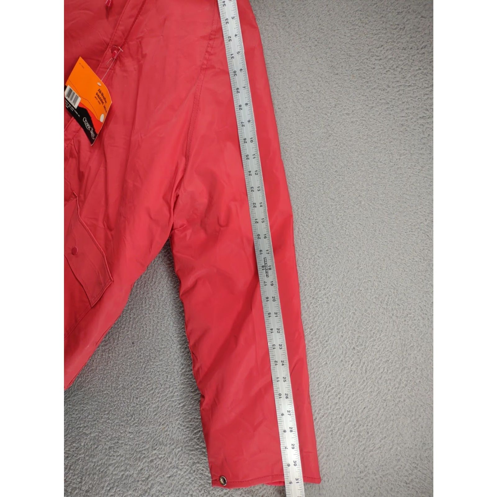 Vintage VINTAGE Ozark Trail Jacket Hoodie Raincoat Insulated Hooded Red XL Men Snap Up New Size XL Size US XL / EU 56 / 4 - 7 Thumbnail