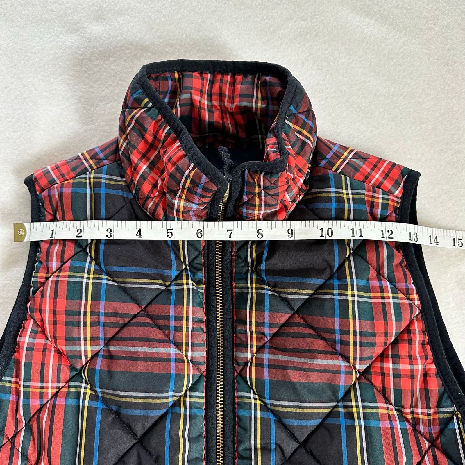 J.Crew J. Crew Stewart Tartan Plaid Holiday Quilted Vest Size S Size S / US 4 / IT 40 - 10 Thumbnail
