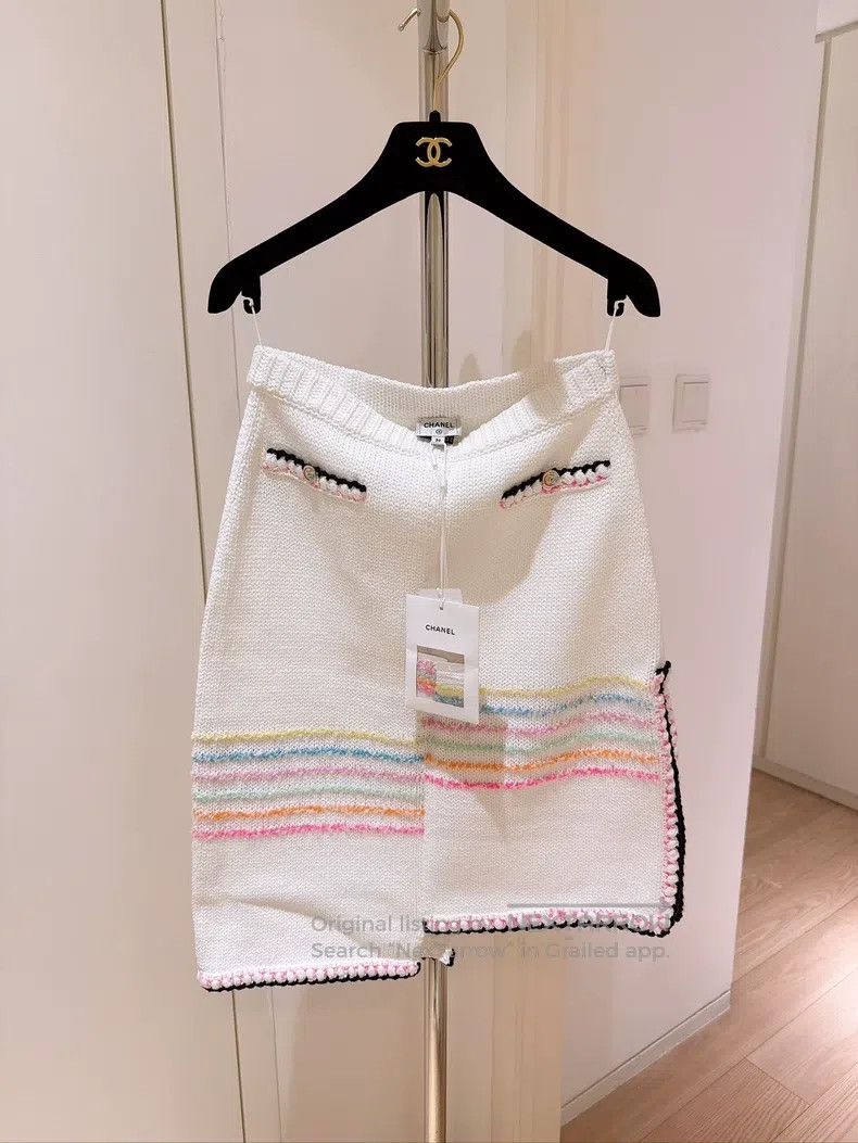 Chanel Chanel 24S Spring and Summer Rainbow Striped Irregular Kni Size 24" / US 00 / IT 34 - 1 Thumbnail