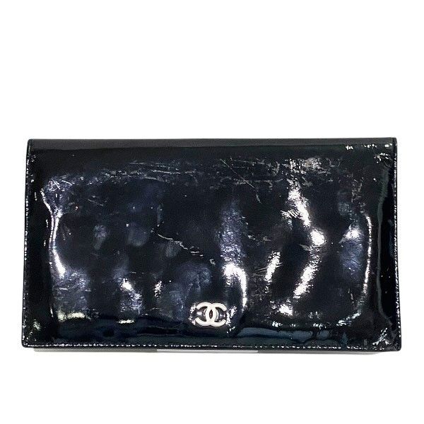 Chanel Chanel Chanel Coco Mark Patent Leather Wallet Plastic / Synthetic Short Wallet DUTY FREE for USA Size ONE SIZE - 1 Thumbnail