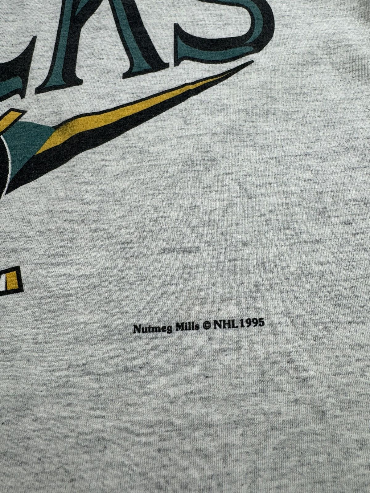 NHL Mighty Ducks 1995 NHL Hockey Kick Nutmeg Vintage Men’s Cotton T Shirt Tee Jersey Size US XL / EU 56 / 4 - 7 Thumbnail