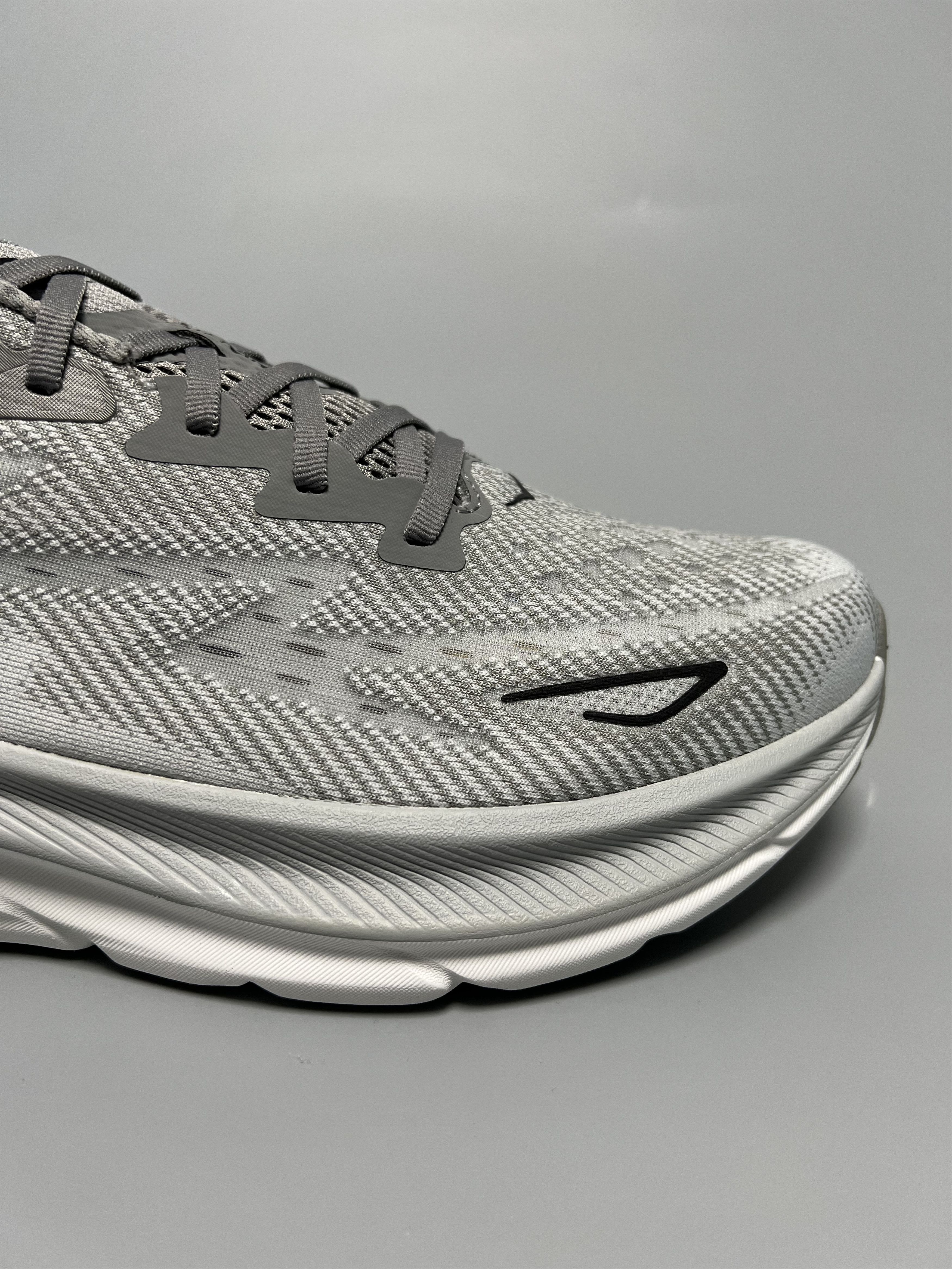Hoka 11.5D Hoka One One Clifton 9 Running Shoes 1127895-HMBC Size US 11.5 / EU 44-45 - 13 Thumbnail