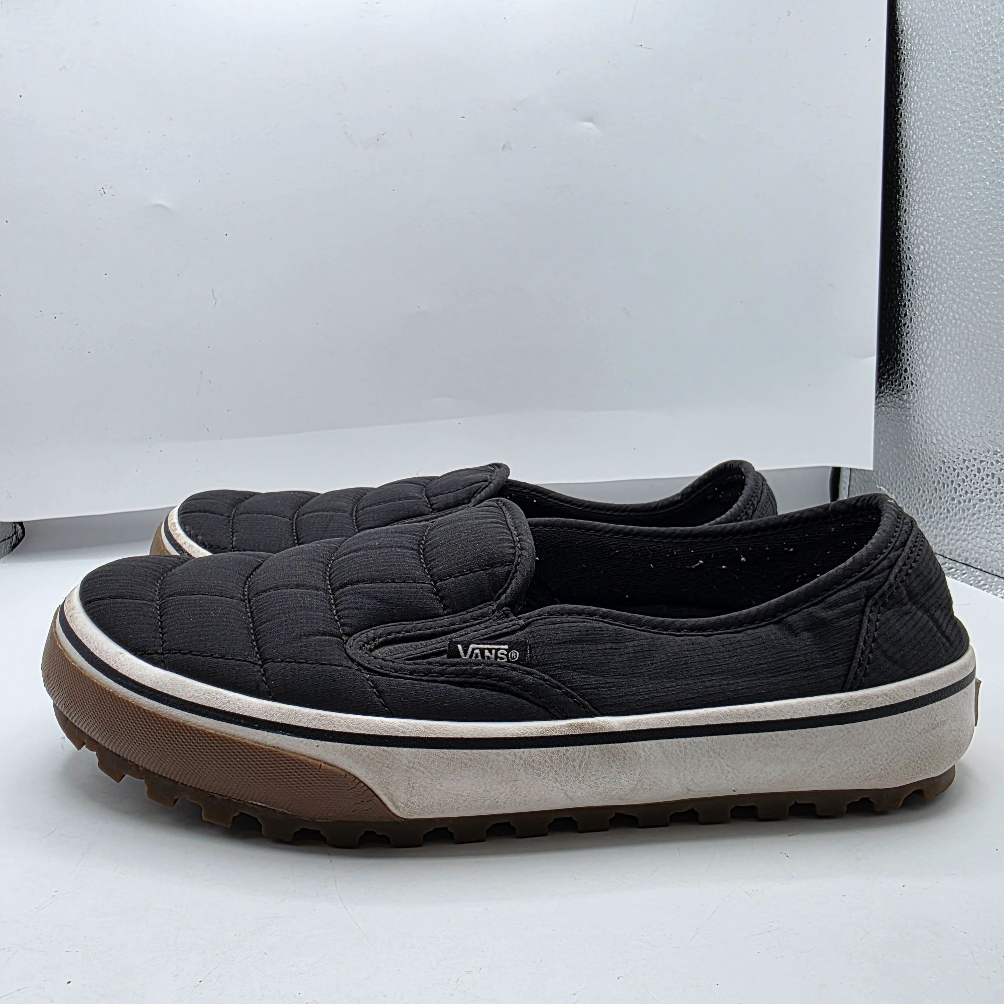 Vans Vans Snow Lodge Slipper Vansguard Mens Size 8 Black Quilted Size US 8 / EU 41 - 13 Thumbnail