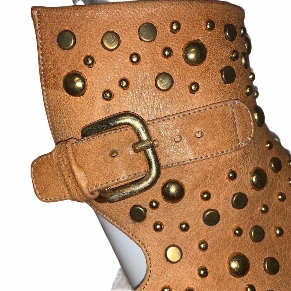 Stuart Weitzman Studded ankle cuff sandals Stuart Weitzman Size US 6.5 / IT 36.5 - 5 Thumbnail